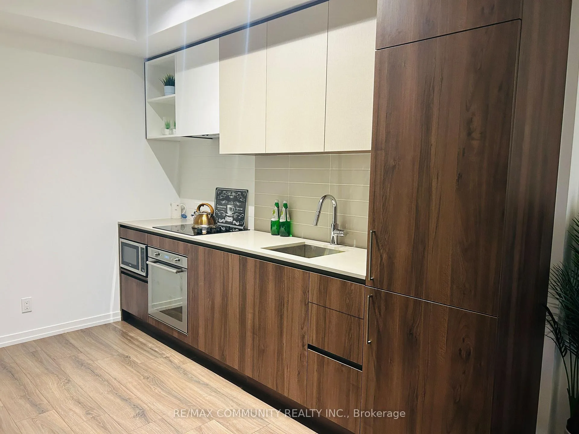 Photo 15 of Unit 5111, 7890 Jane Street, Vaughan, Vaughan Corporate Centre — HOMEH