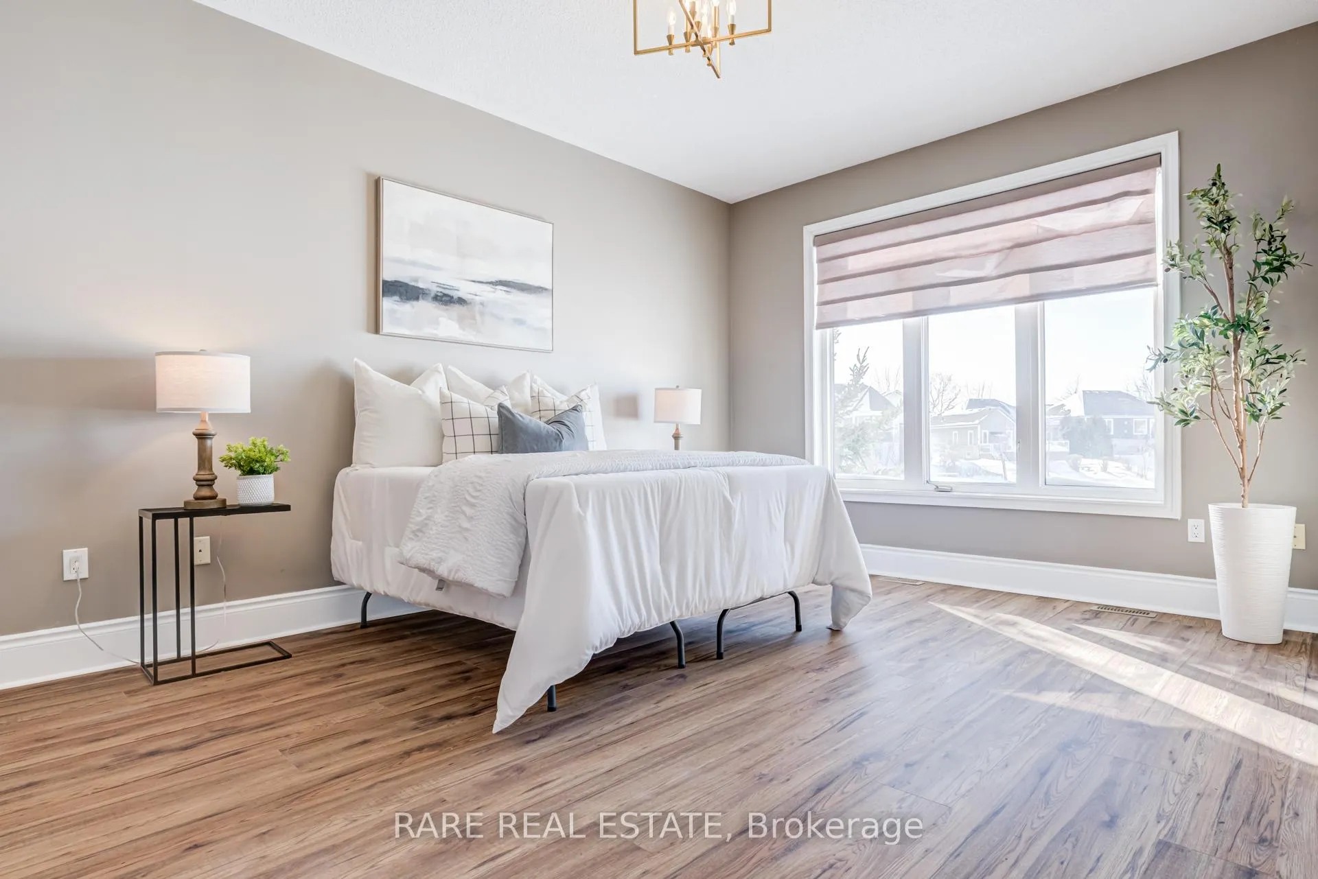 Photo 11 of 39 Waterfront Circle, Collingwood — HOMEH
