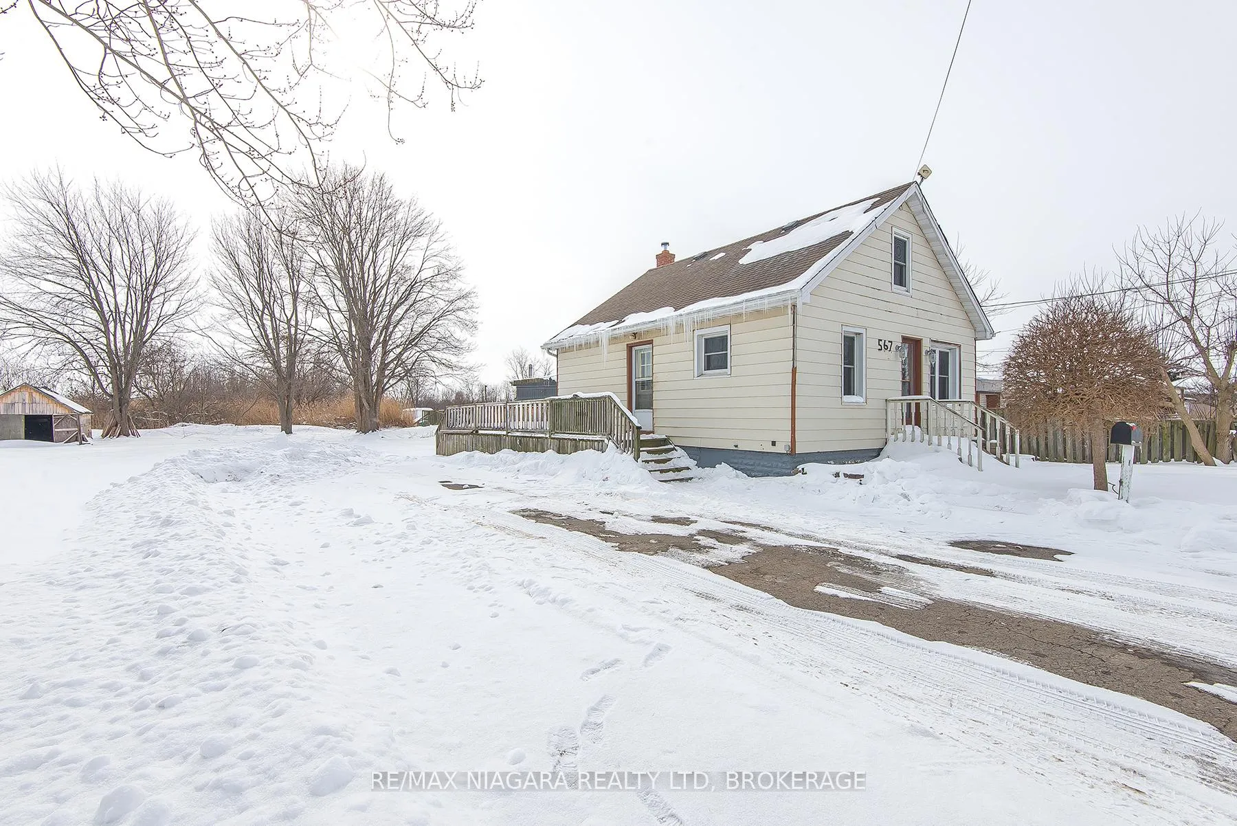 Photo 2 of 567 Killaly Street, Port Colborne, Killaly East — HOMEH