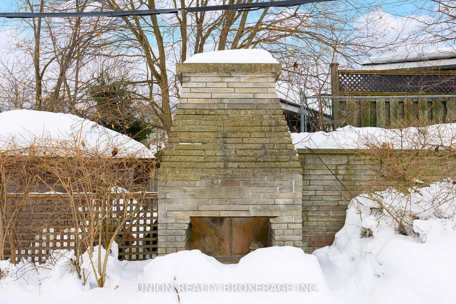 Photo 36 of 53 Long Crescent, Toronto, The Beaches — HOMEH