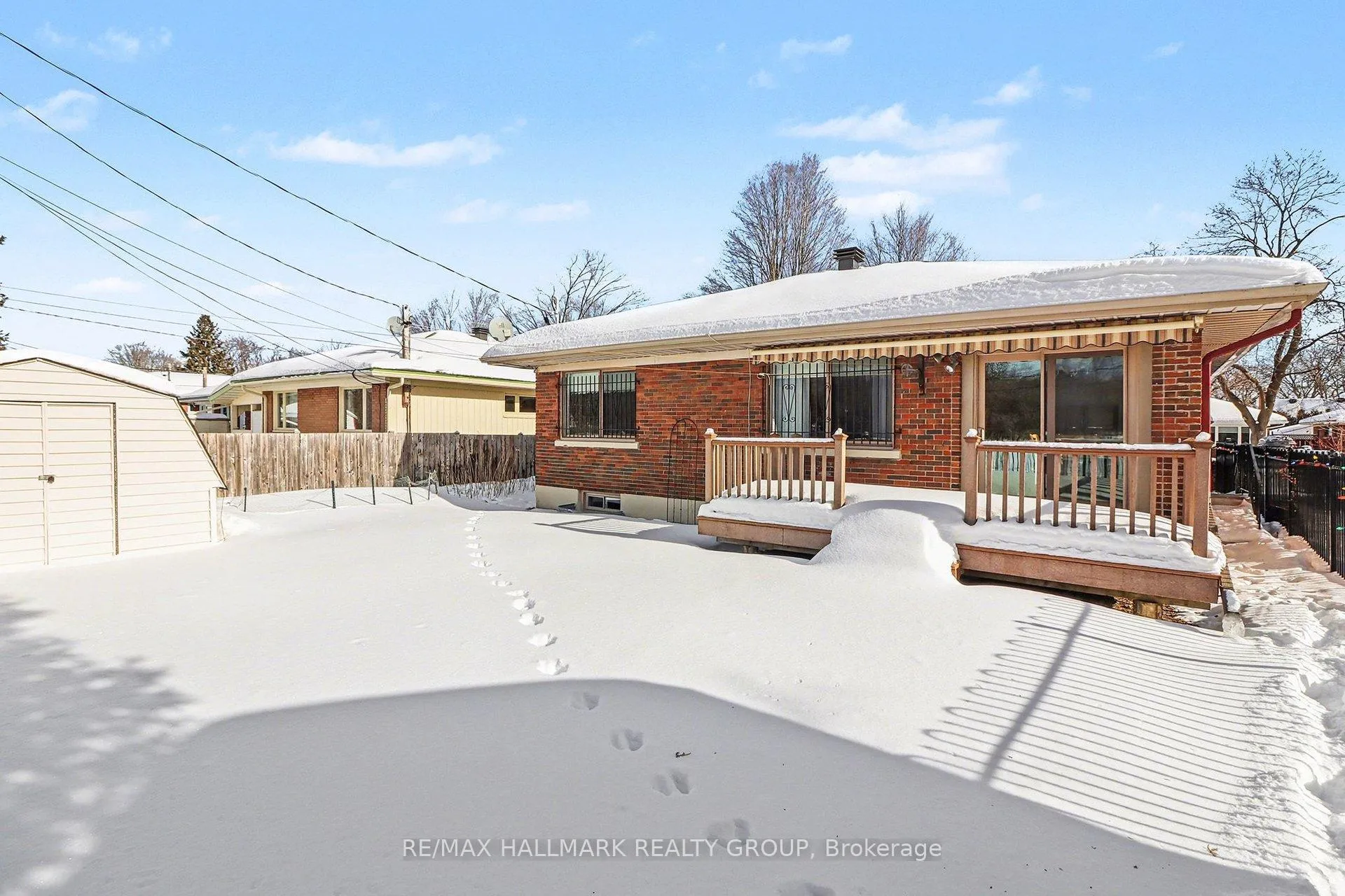 Photo 20 of 2004 Dorval Avenue, Ottawa, Elmvale Acres — HOMEH
