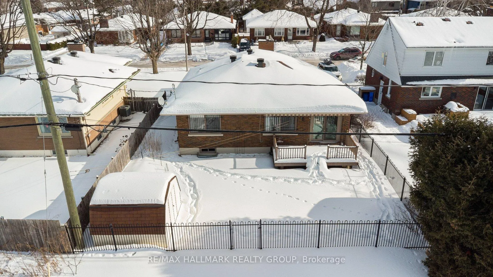 Photo 27 of 2004 Dorval Avenue, Ottawa, Elmvale Acres — HOMEH