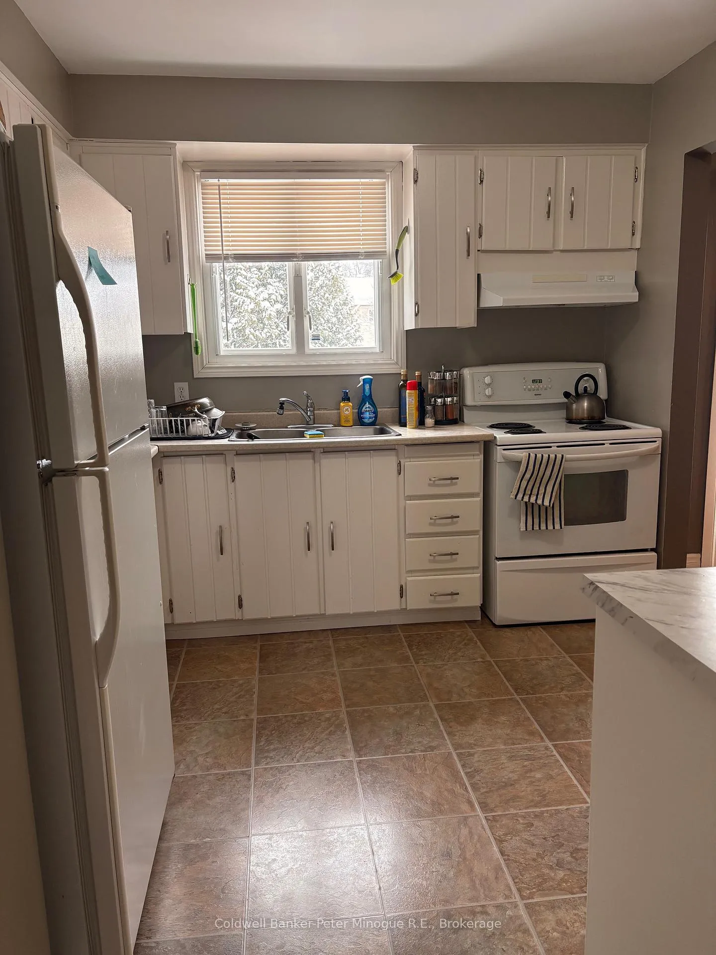 Photo 3 of 149 Sherryl Crescent, North Bay, College Heights — HOMEH