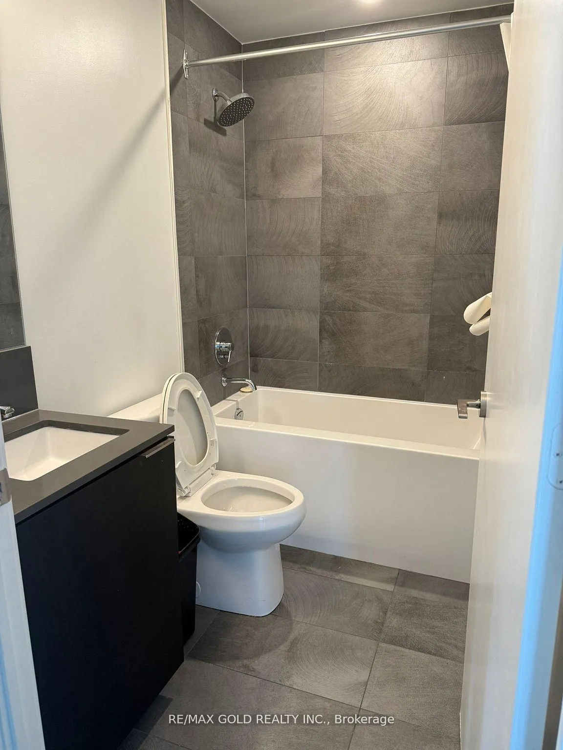 Photo 3 of Unit 5212, 7890 Jane Street, Vaughan, Concord — HOMEH