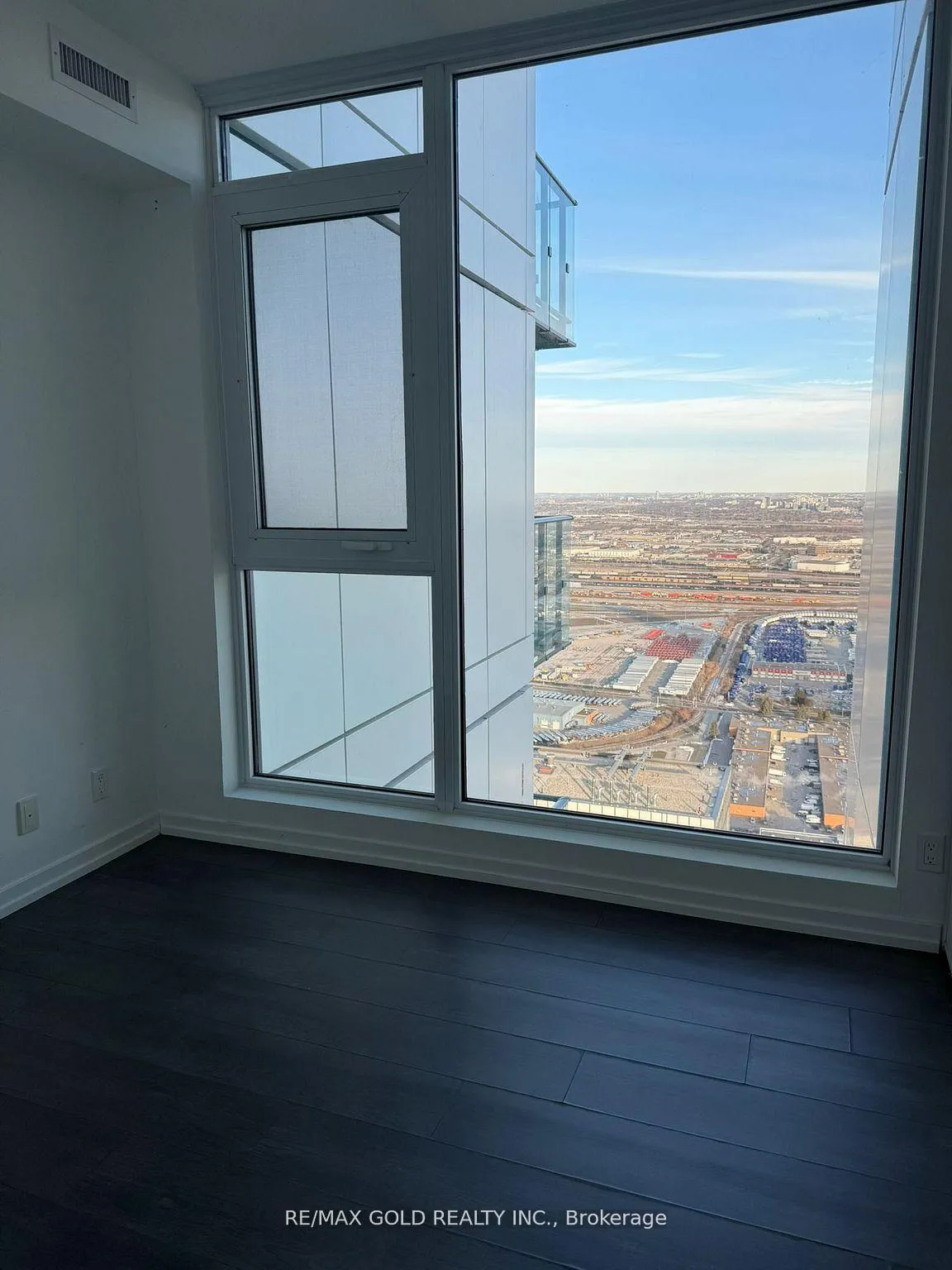 Photo 18 of Unit 5212, 7890 Jane Street, Vaughan, Concord — HOMEH