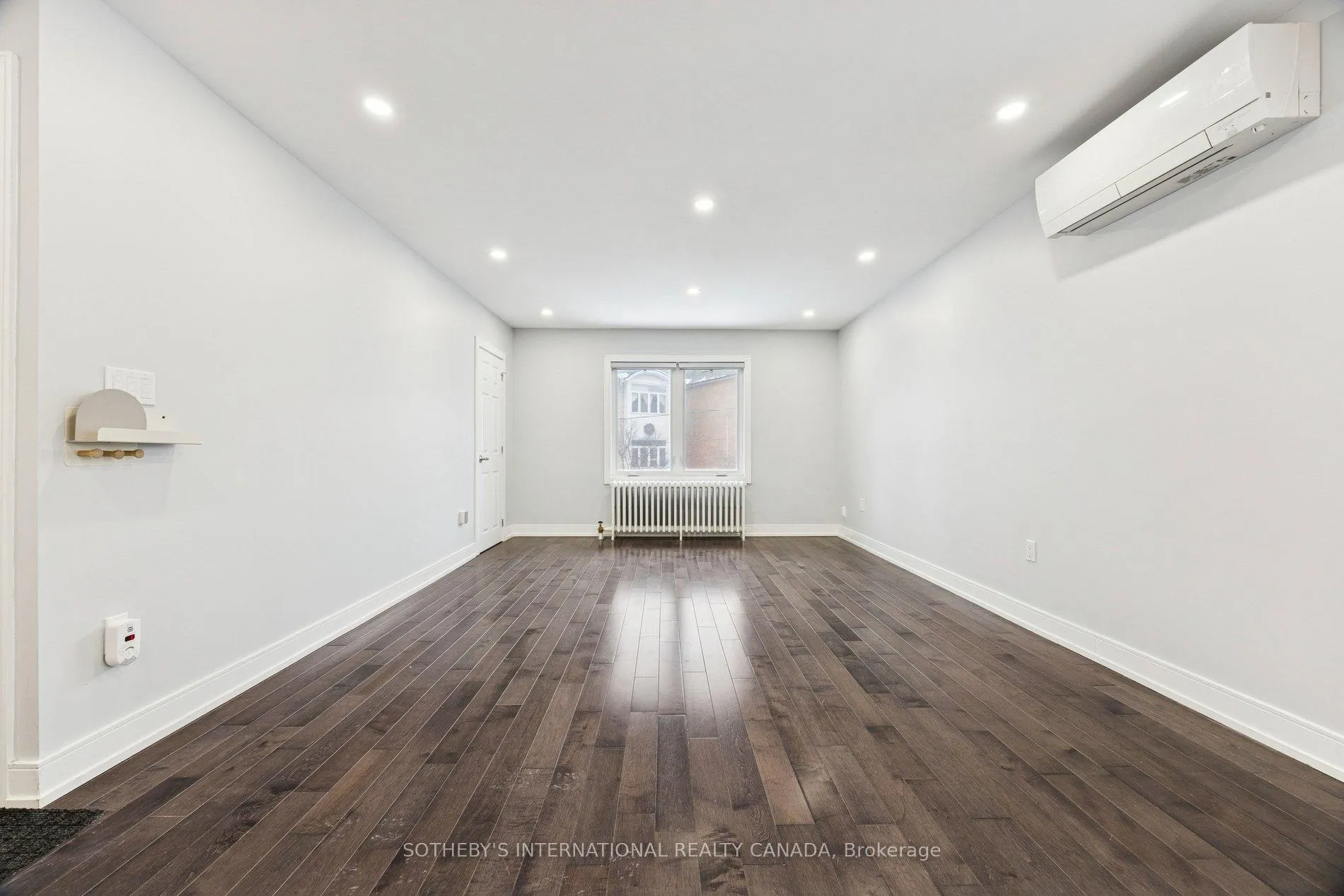 Photo 5 of 59 Burnaby Boulevard, Toronto, Lawrence Park South — HOMEH