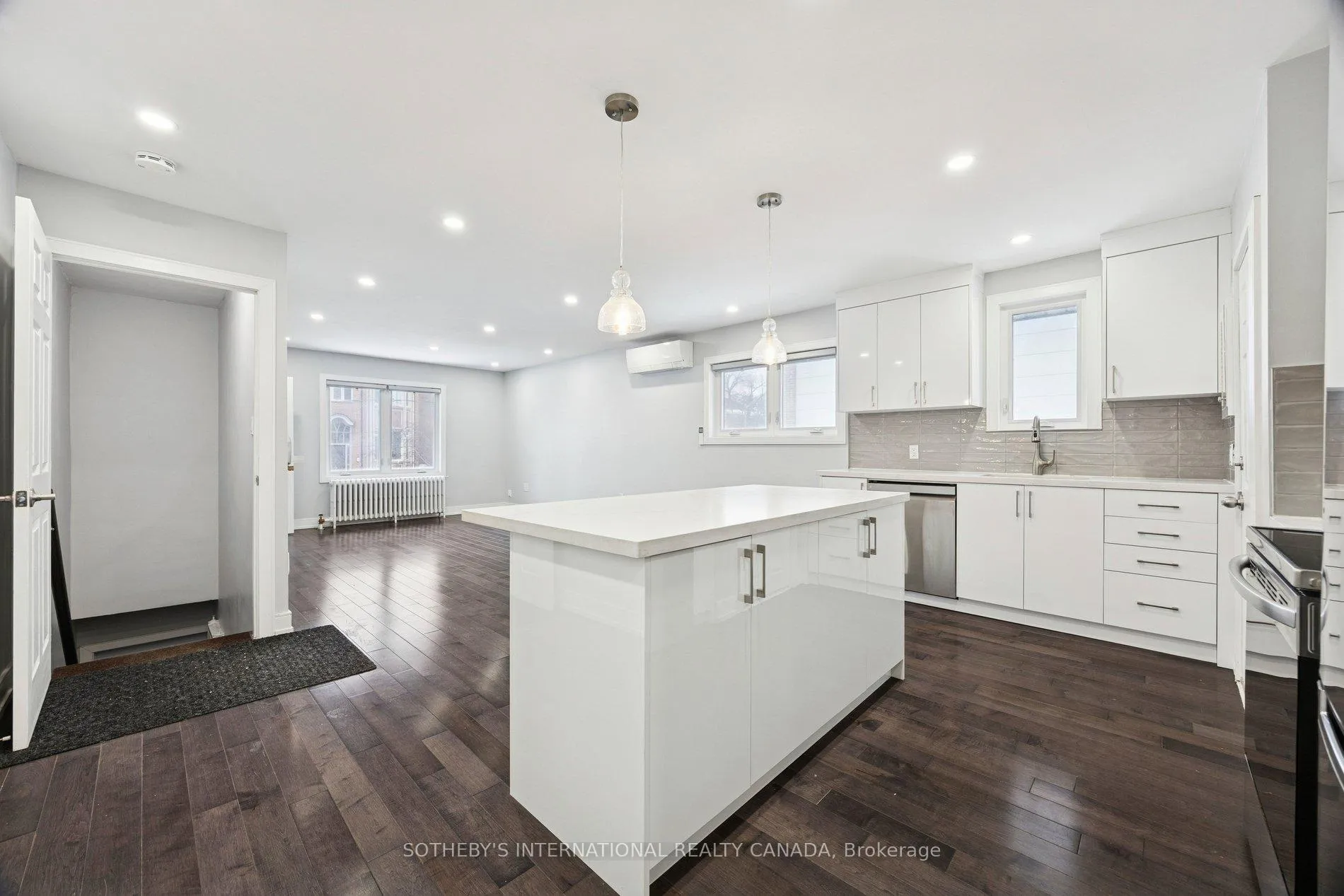 Photo 16 of 59 Burnaby Boulevard, Toronto, Lawrence Park South — HOMEH