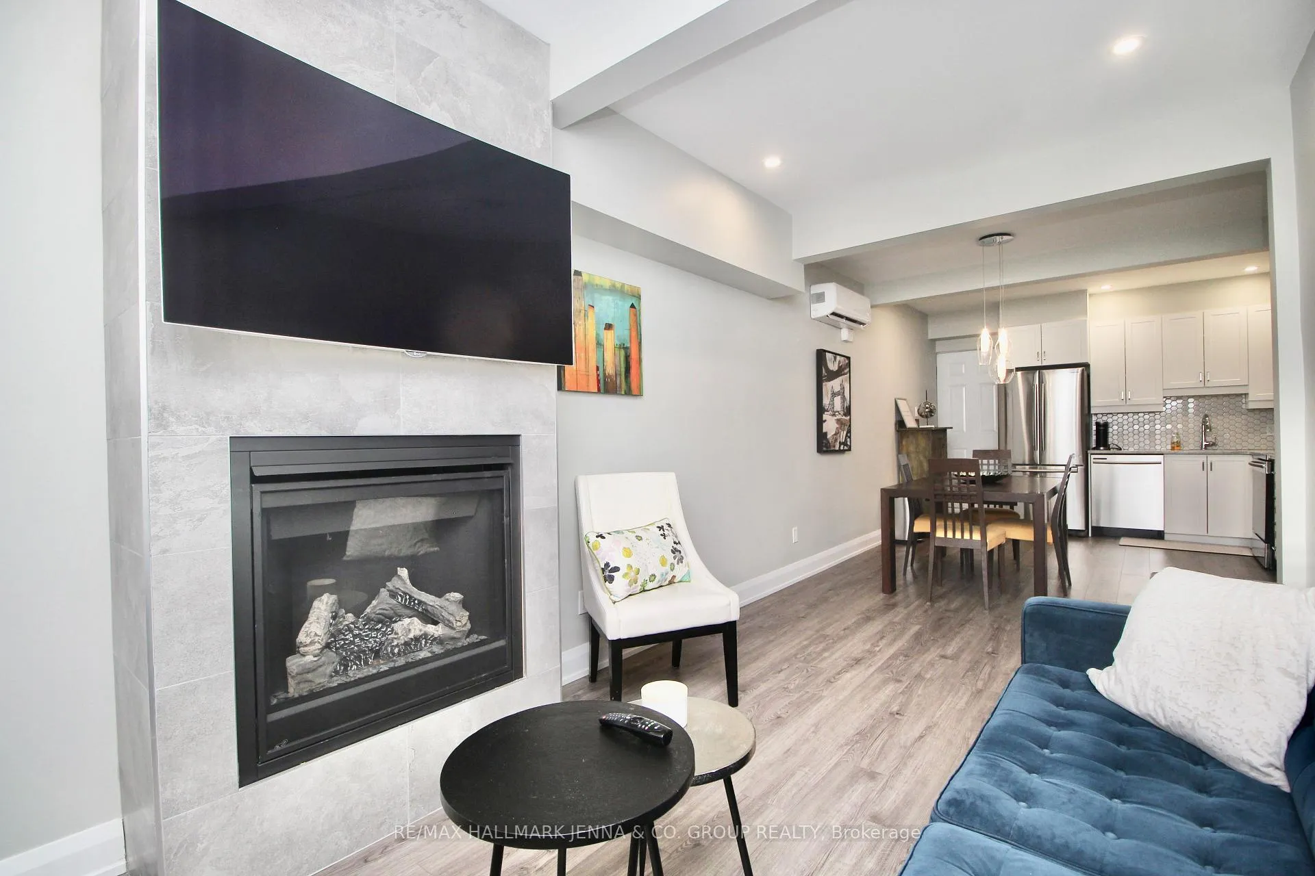 Photo 5 of Unit 2, 38 Bruyere Street, Ottawa, Lower Town/Byward Market — HOMEH
