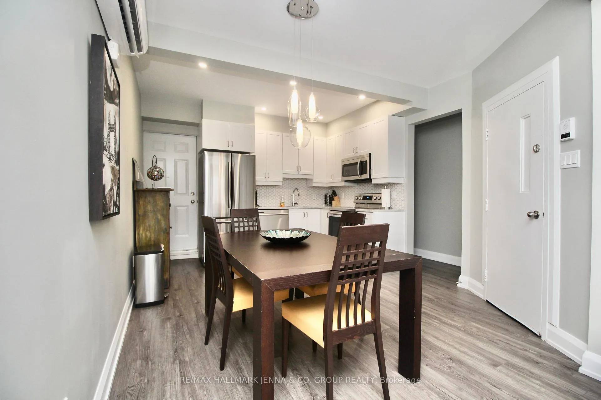 Photo 7 of Unit 2, 38 Bruyere Street, Ottawa, Lower Town/Byward Market — HOMEH