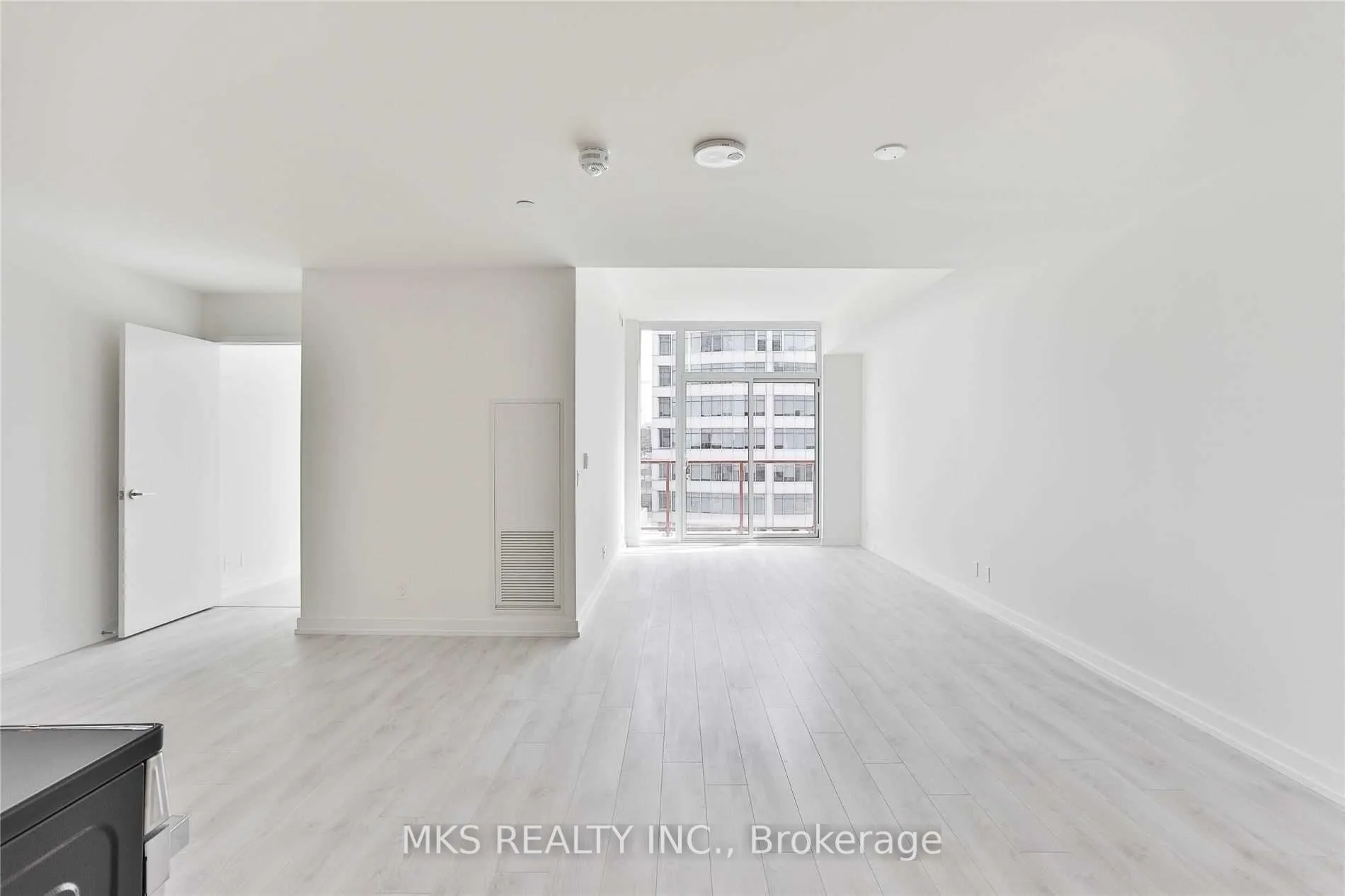 Photo 21 of Unit 507, 33 Helendale Avenue, Toronto, Yonge-Eglinton — HOMEH