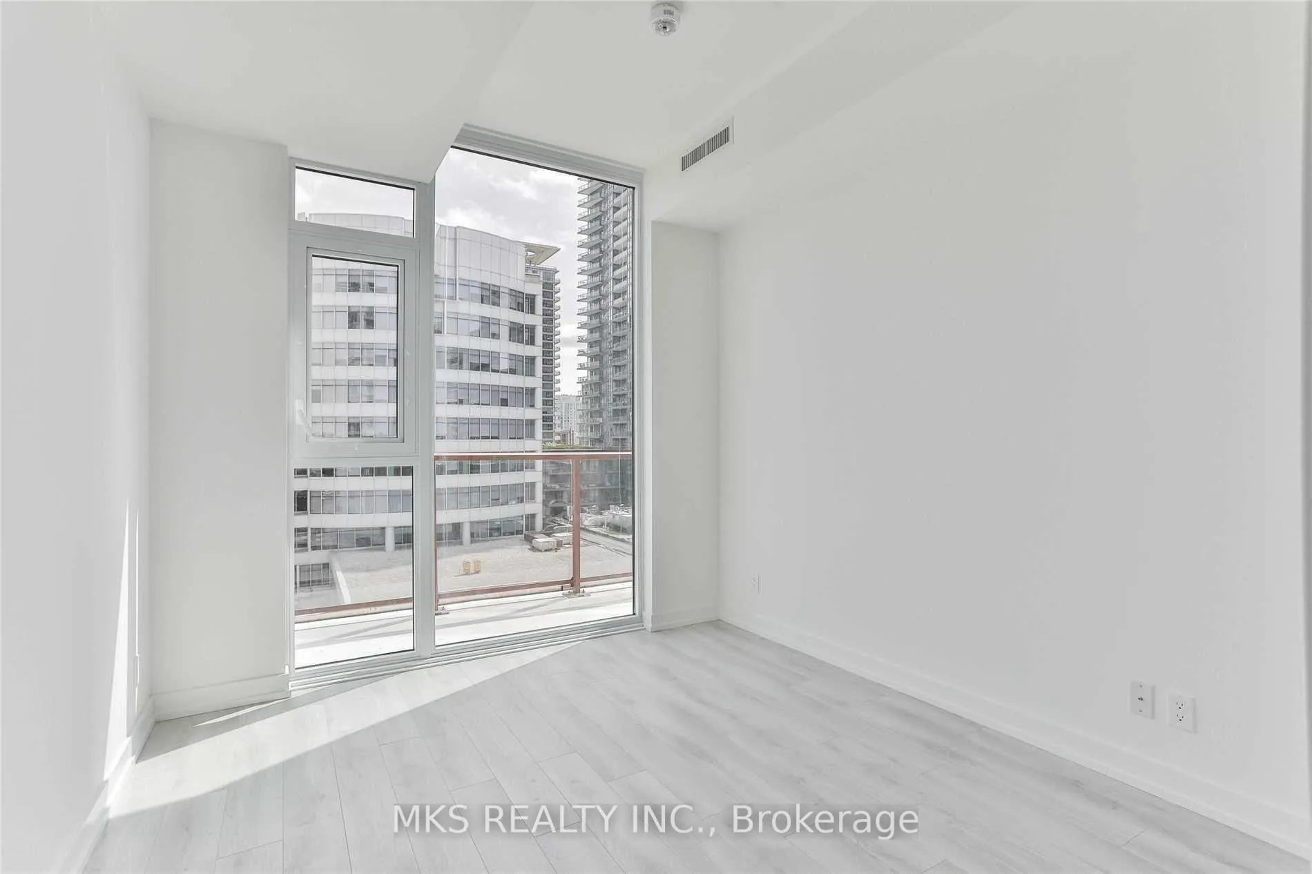 Photo 23 of Unit 507, 33 Helendale Avenue, Toronto, Yonge-Eglinton — HOMEH