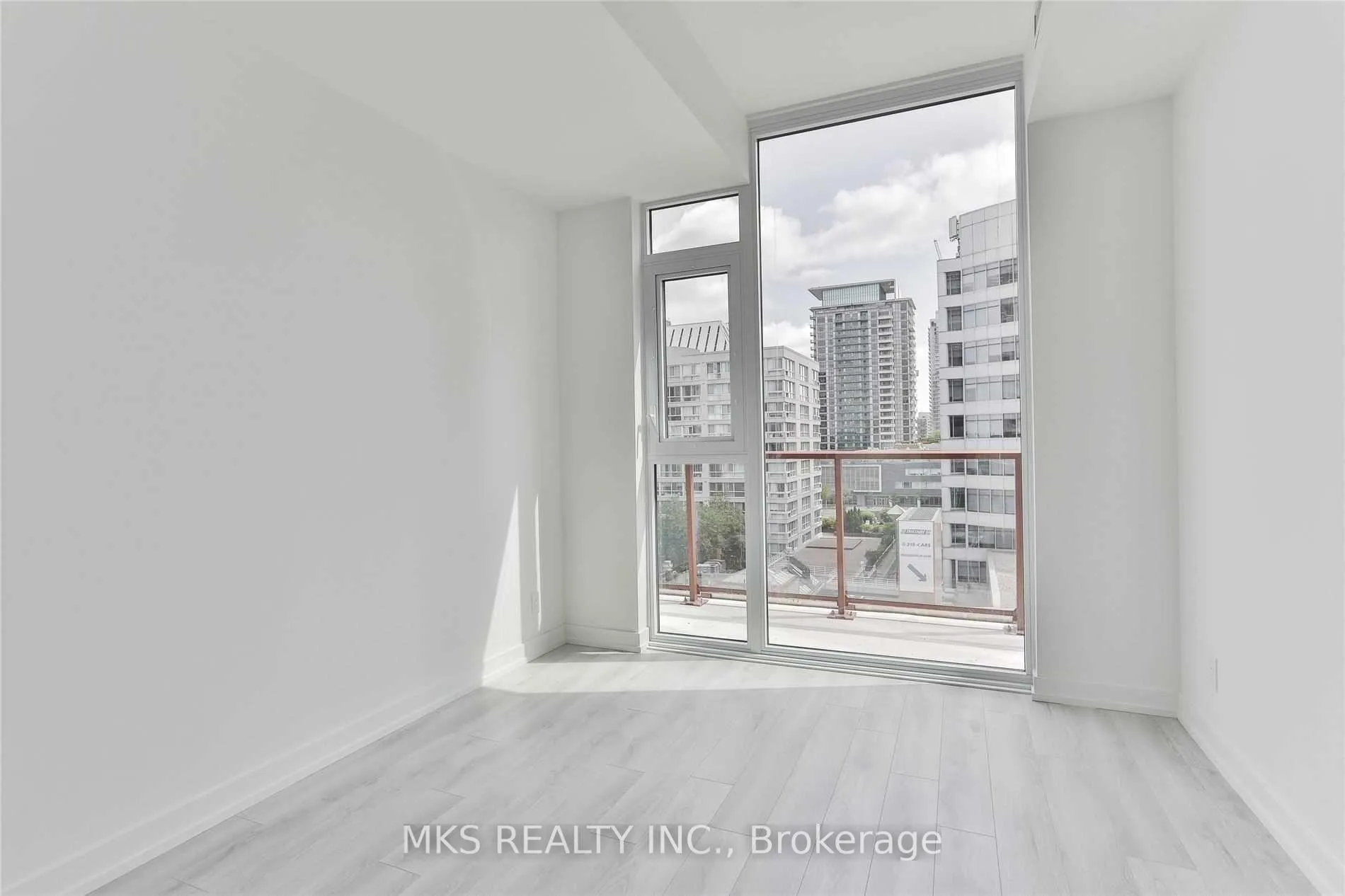 Photo 24 of Unit 507, 33 Helendale Avenue, Toronto, Yonge-Eglinton — HOMEH