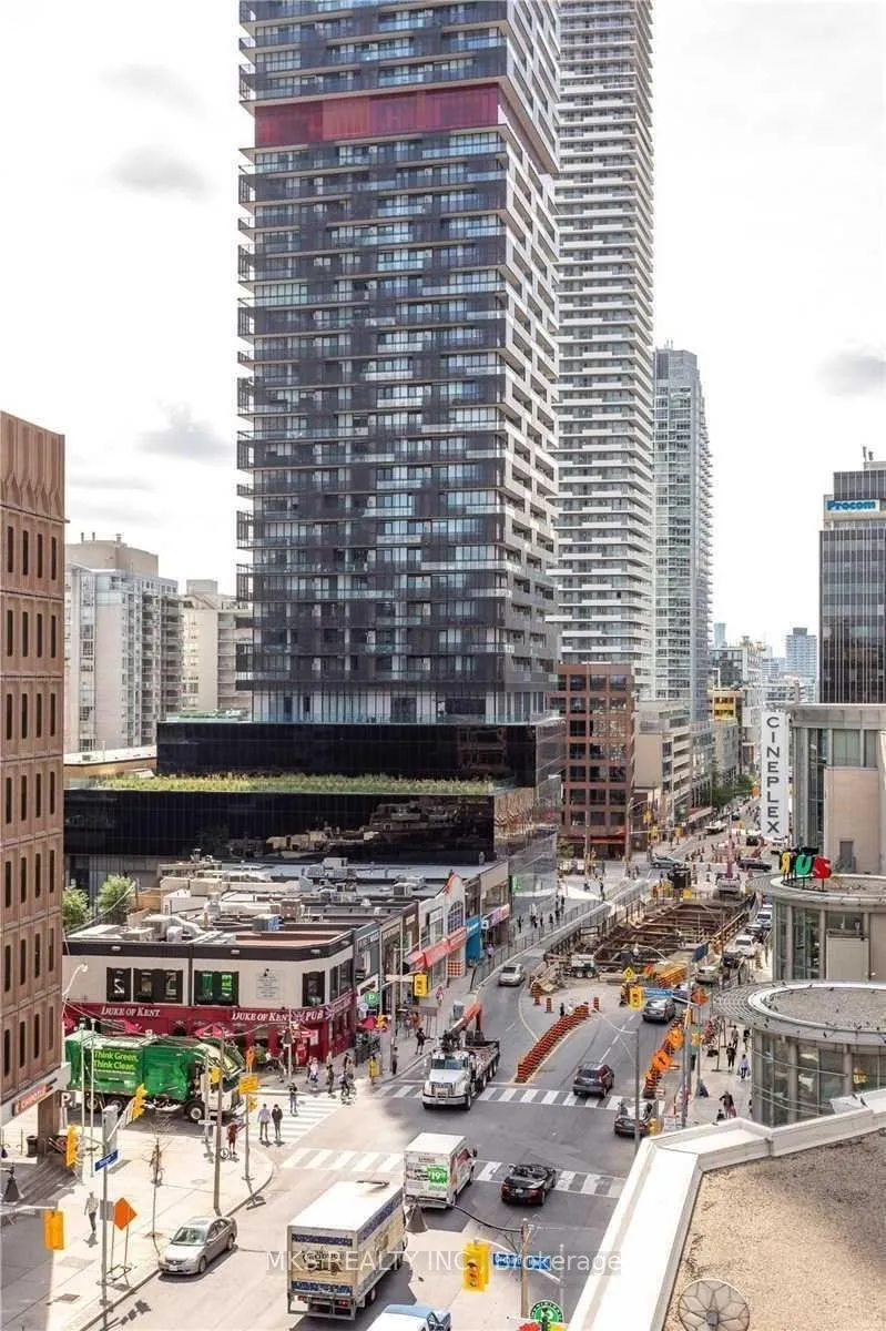 Photo 31 of Unit 507, 33 Helendale Avenue, Toronto, Yonge-Eglinton — HOMEH