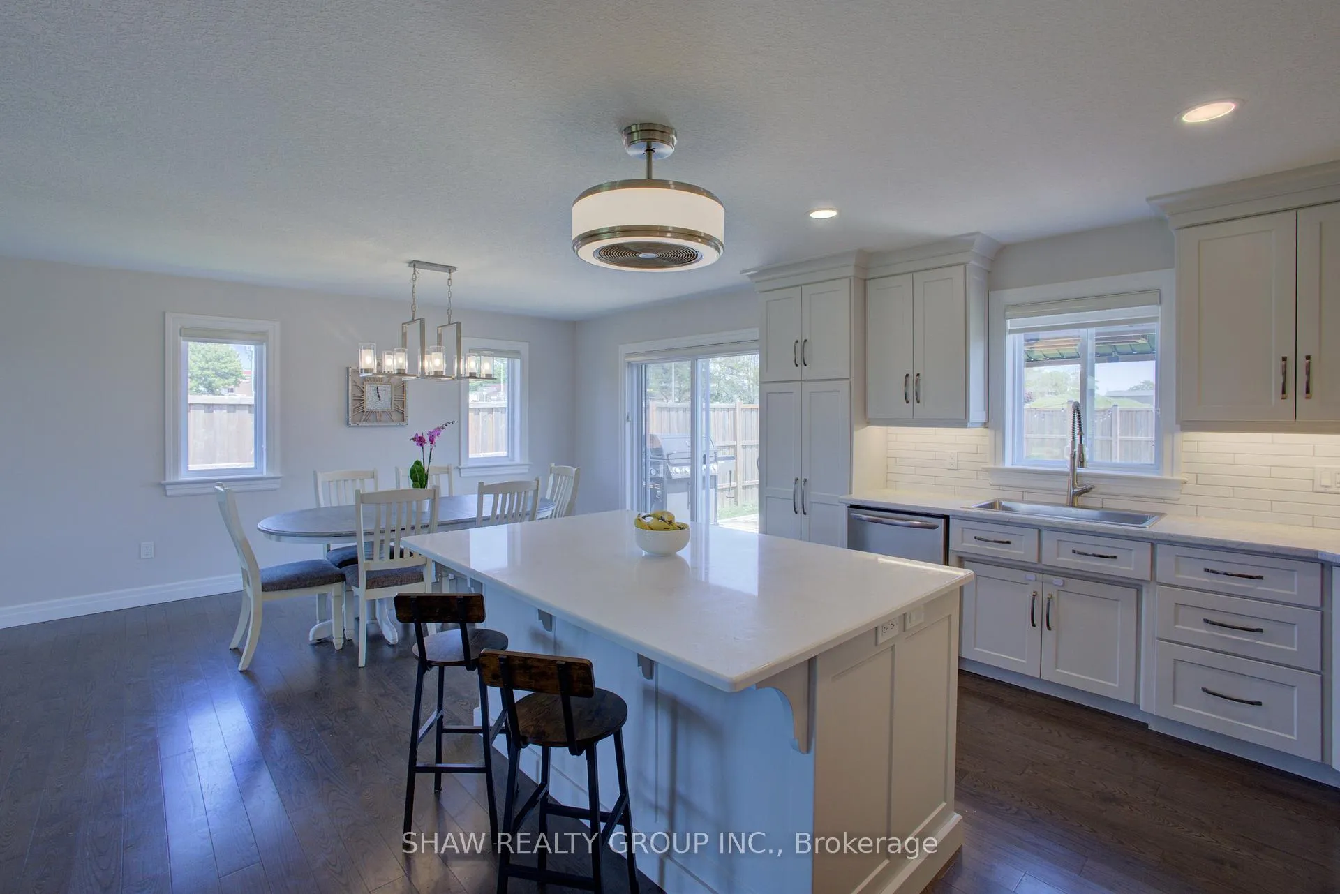 Photo 11 of 37 Lorne Street, Minto — HOMEH