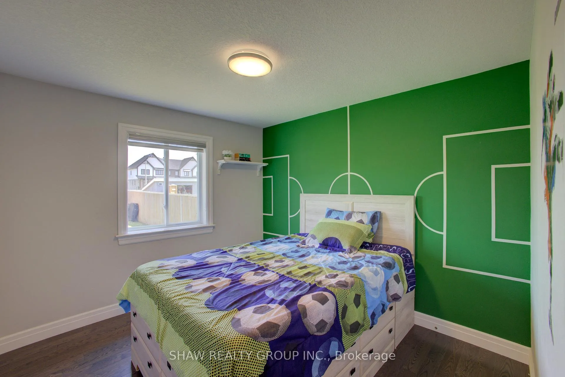 Photo 17 of 37 Lorne Street, Minto — HOMEH