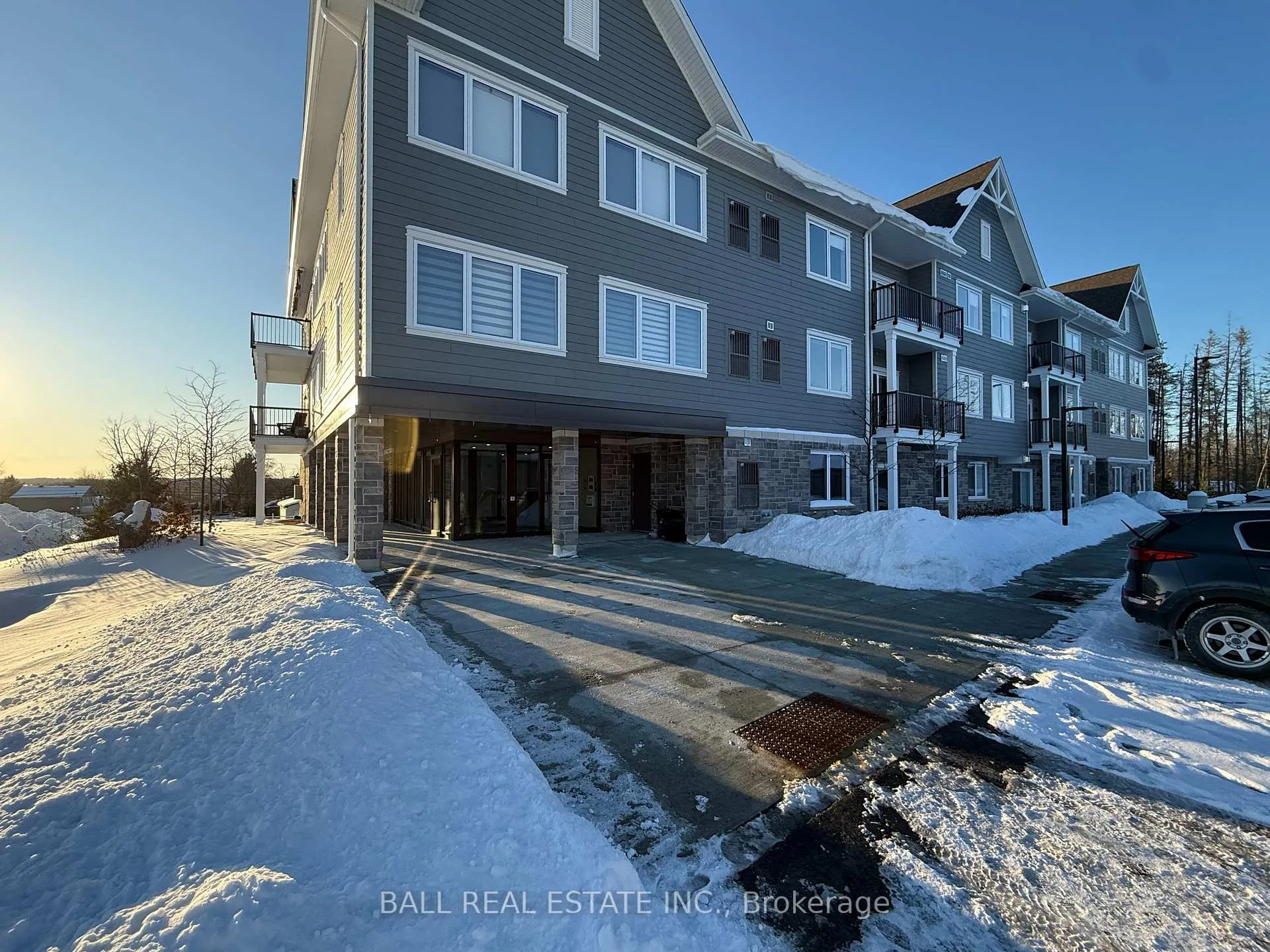 Photo 3 of Unit 204, 19 Hampton Lane, Selwyn — HOMEH