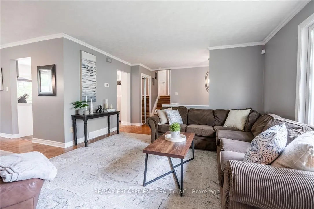 Photo 9 of 152 7th Concession Road E, Hamilton, Rural Flamborough — HOMEH