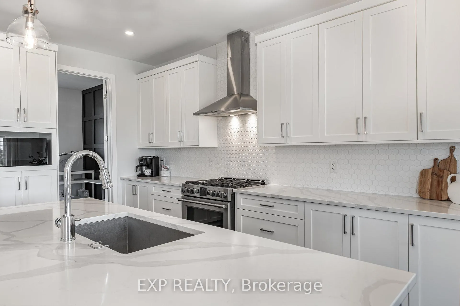Photo 14 of 145 Harold Jones Way, Beckwith, Beckwith Twp — HOMEH