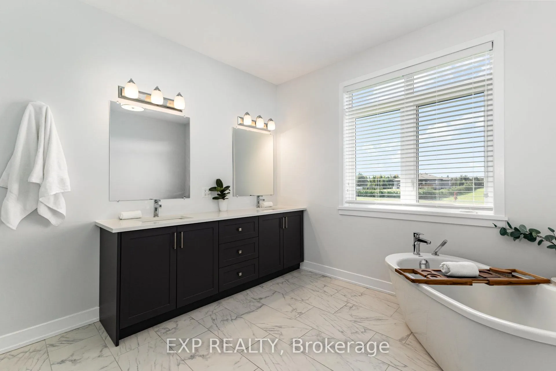 Photo 23 of 145 Harold Jones Way, Beckwith, Beckwith Twp — HOMEH