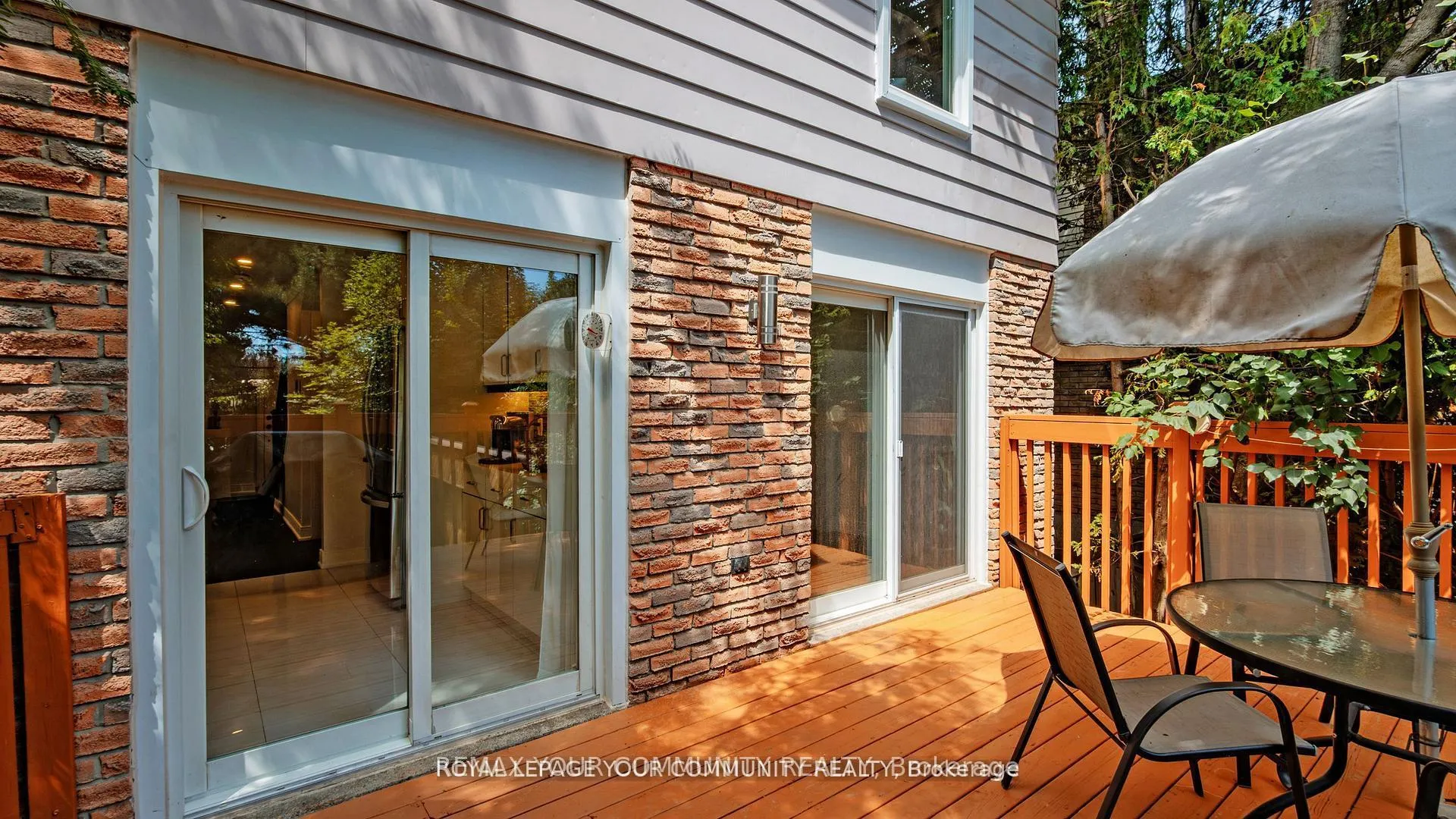 Photo 39 of 57 Braeburn Drive, Markham, Aileen-Willowbrook — HOMEH