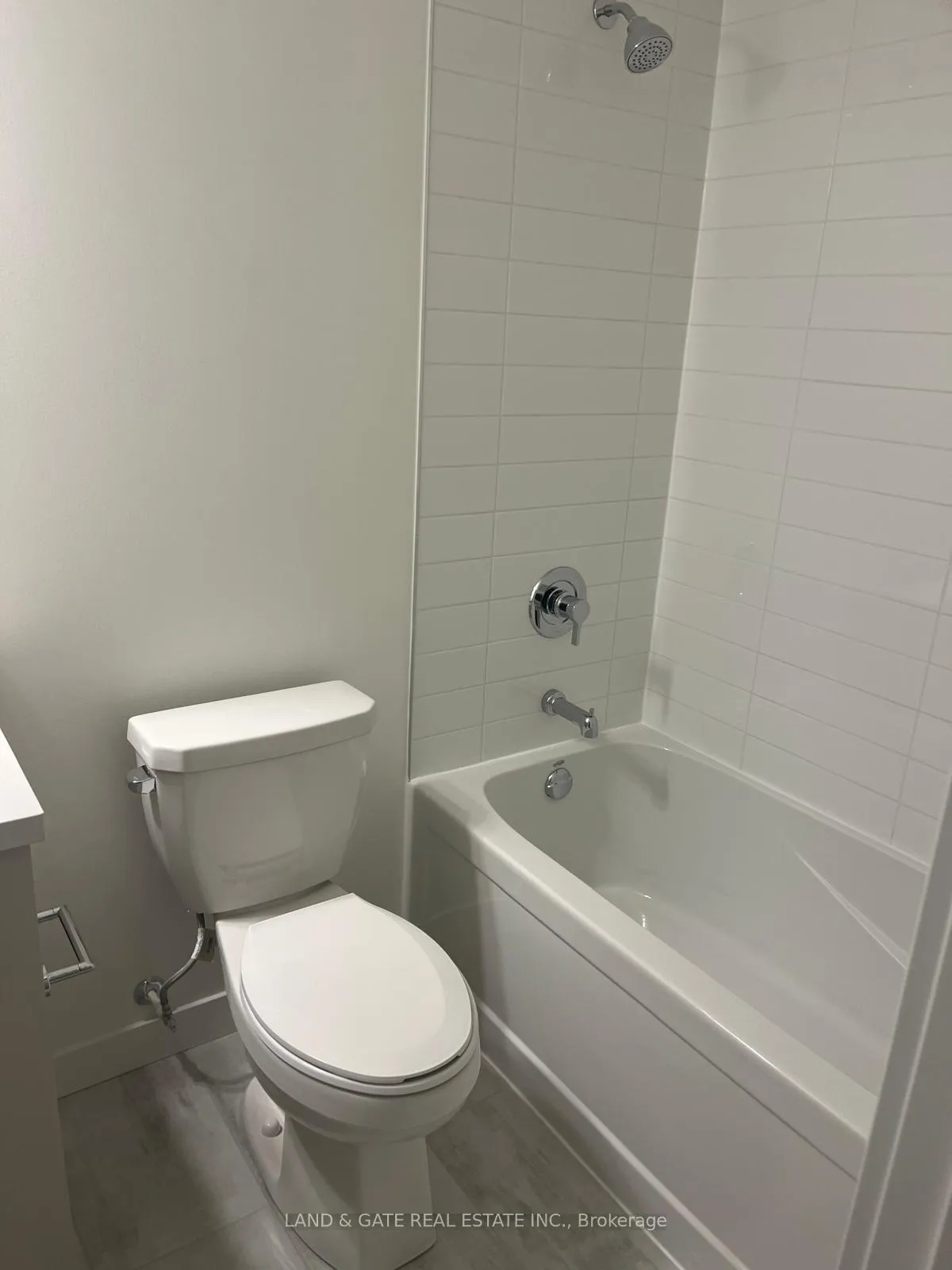 Photo 17 of Unit 51, 51 Clarington Boulevard, Clarington, Bowmanville — HOMEH