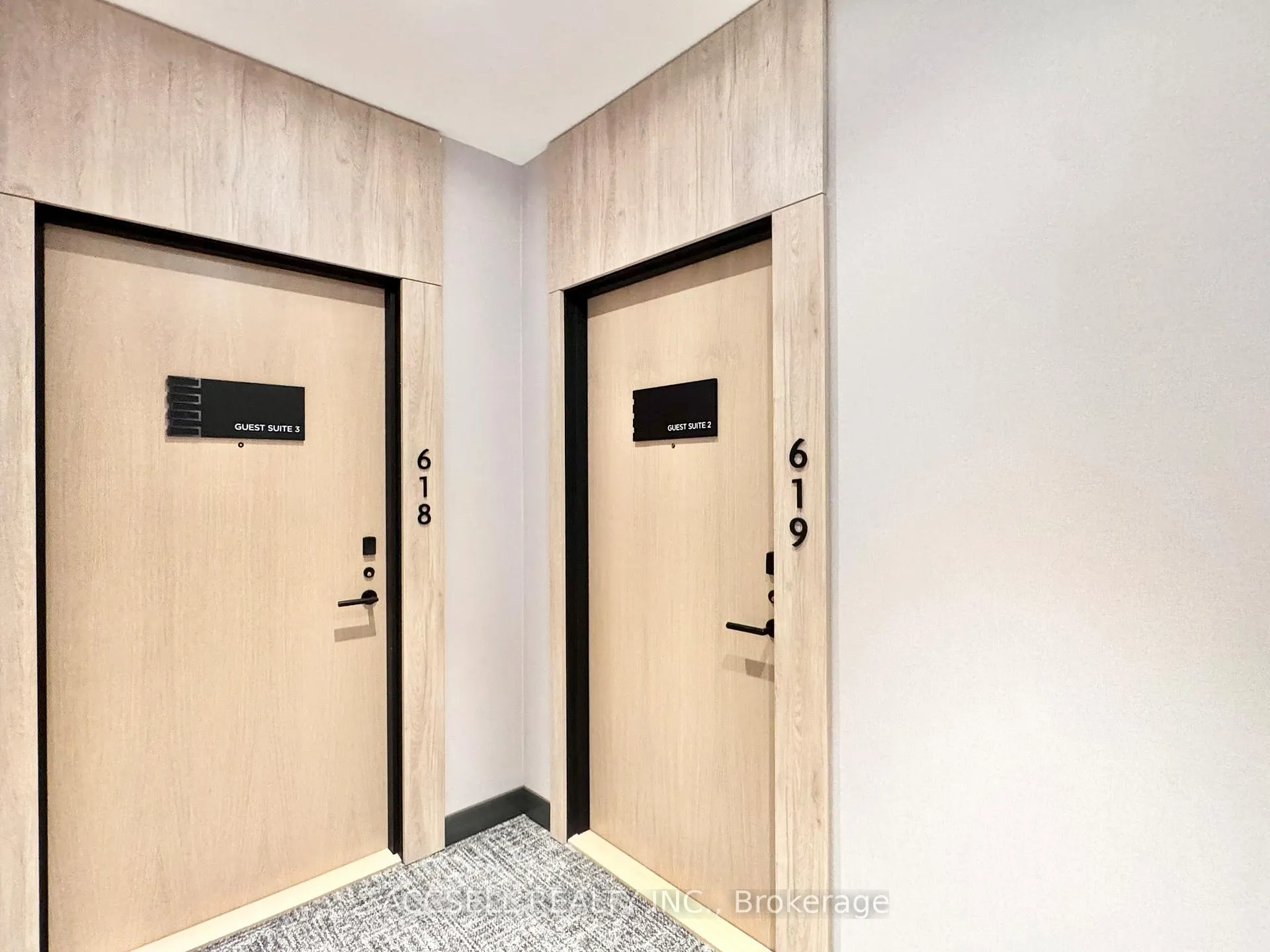 Photo 7 of Unit N304, 30 Bent Tree Drive, Vaughan, Vaughan Corporate Centre — HOMEH