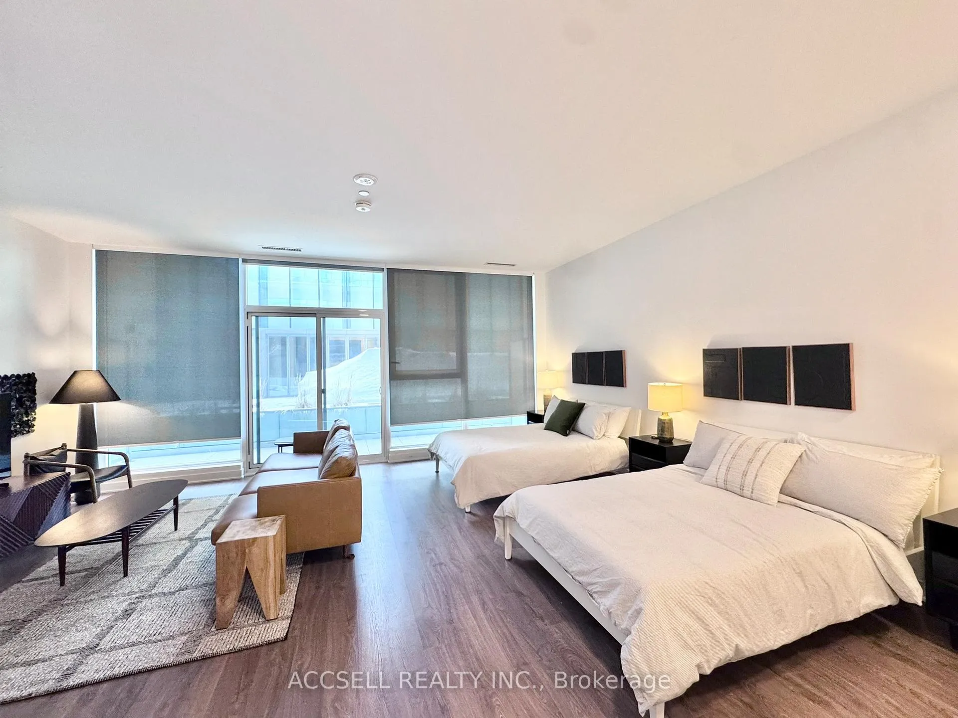 Photo 8 of Unit N304, 30 Bent Tree Drive, Vaughan, Vaughan Corporate Centre — HOMEH