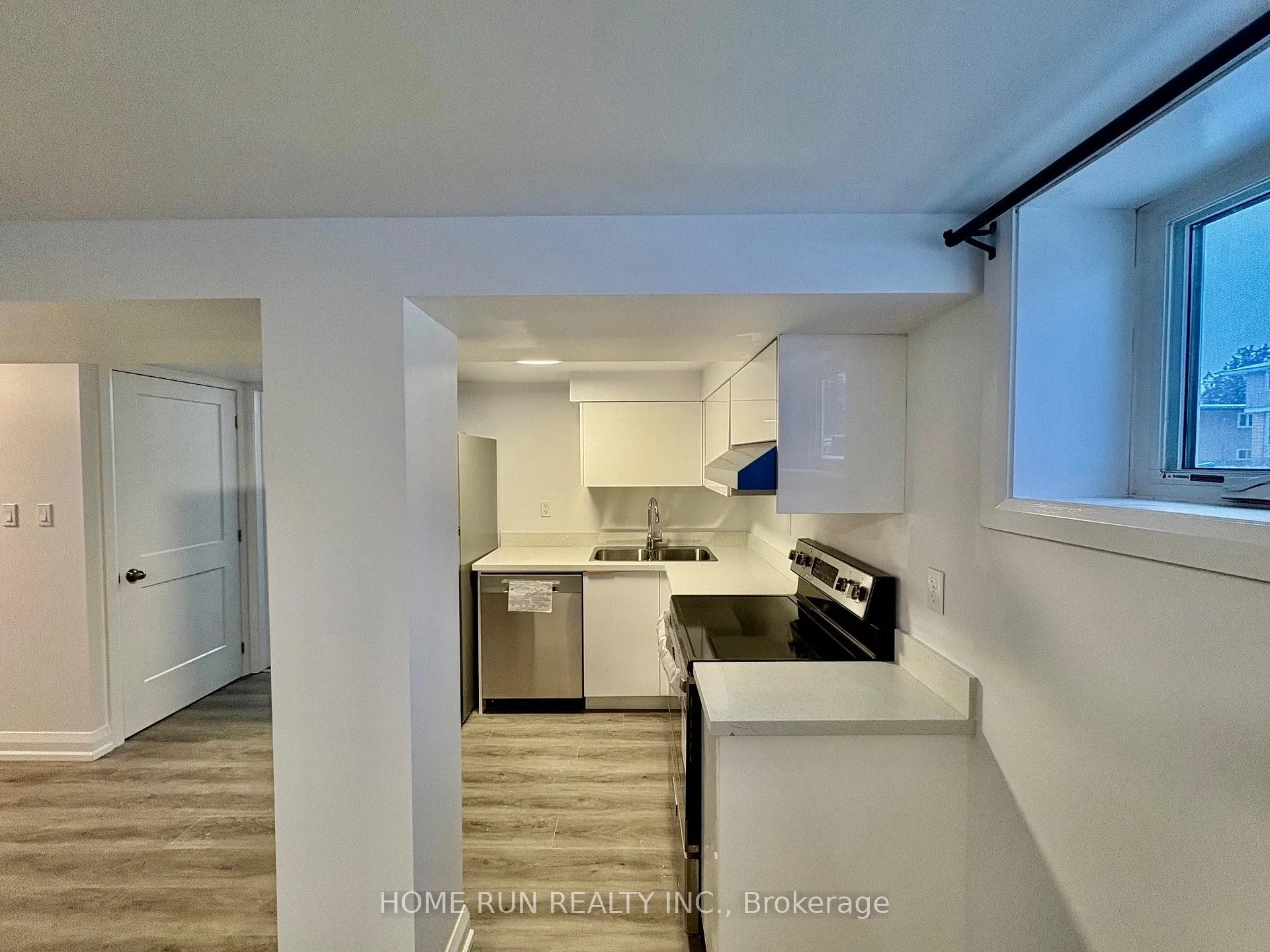 Photo 4 of Unit 3, 1436 Bellamy Street, Ottawa, Carleton Square — HOMEH