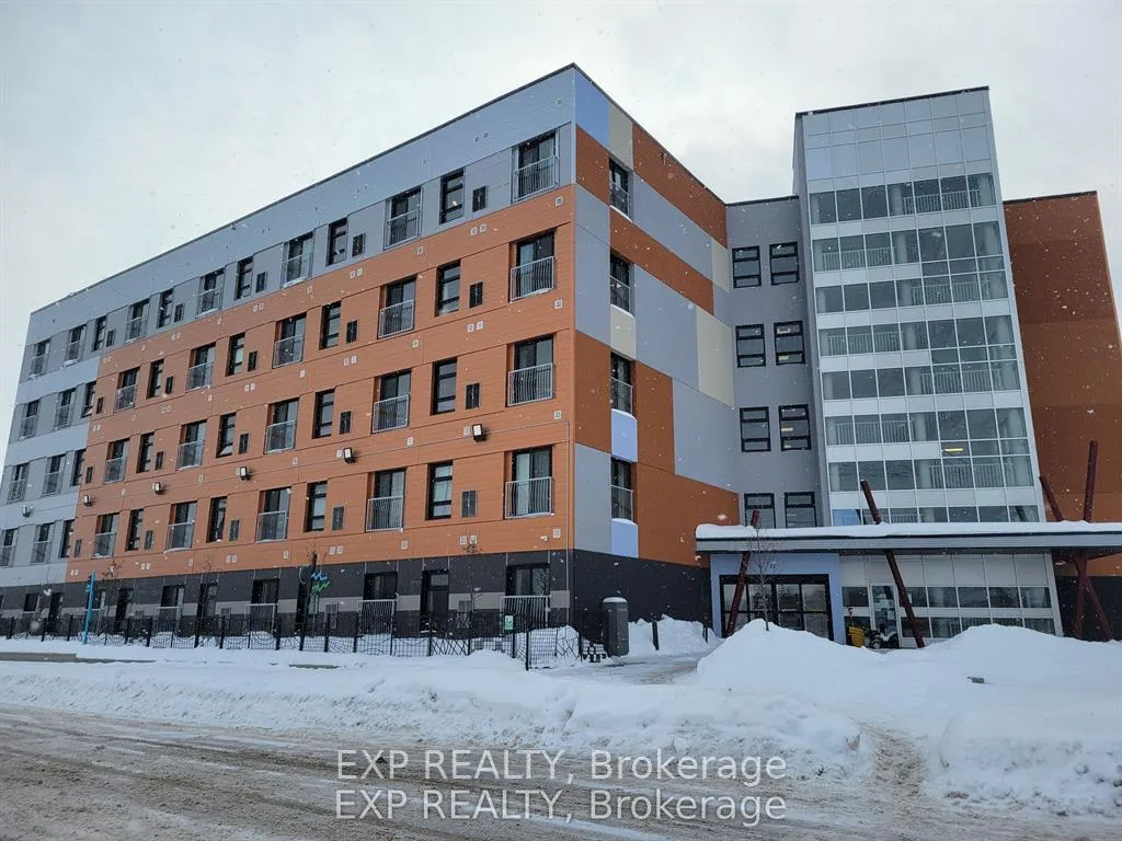 Front of Unit 112, 75 Barrie Road