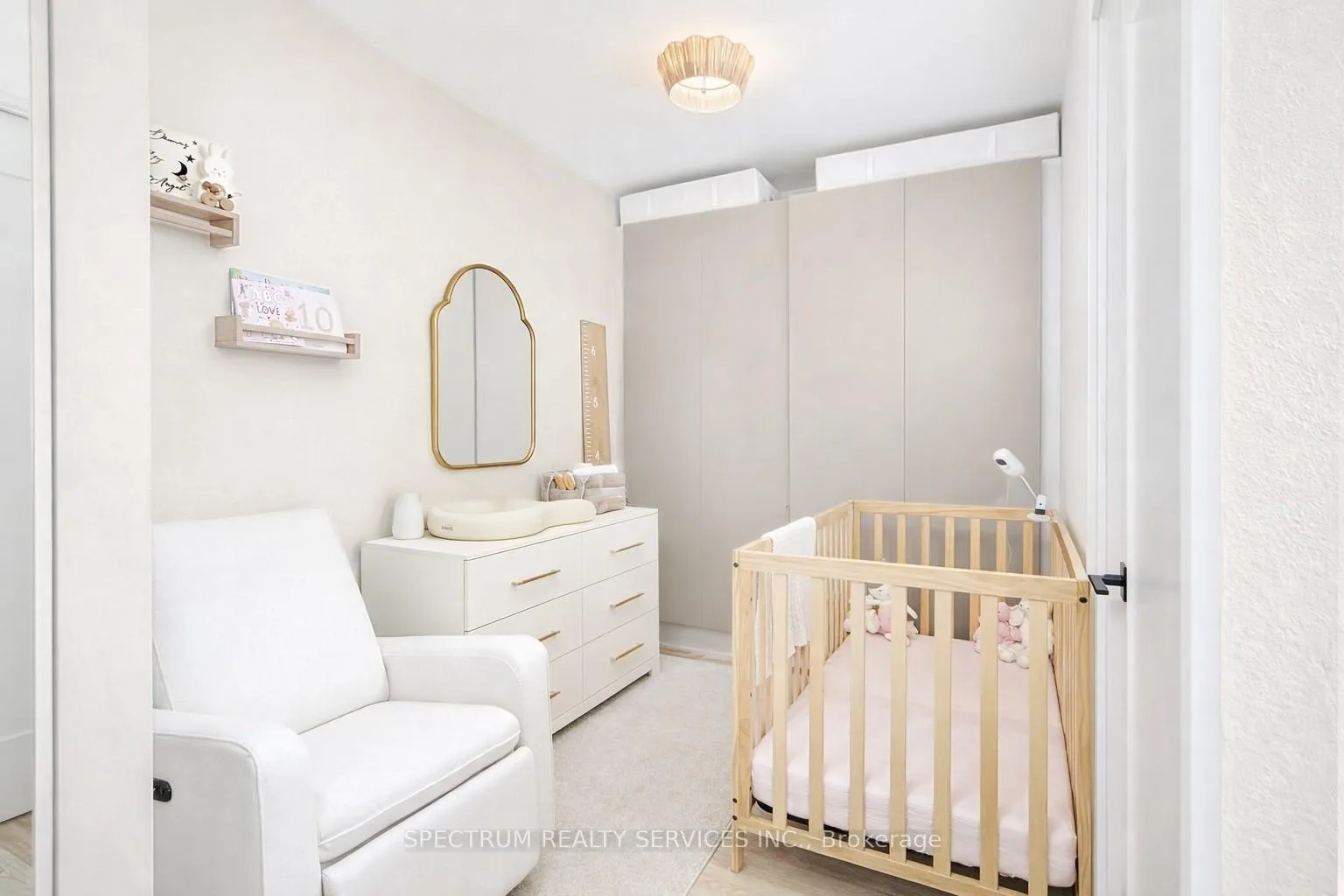 Photo 3 of Unit 907, 9000 Jane Street, Vaughan, Concord — HOMEH