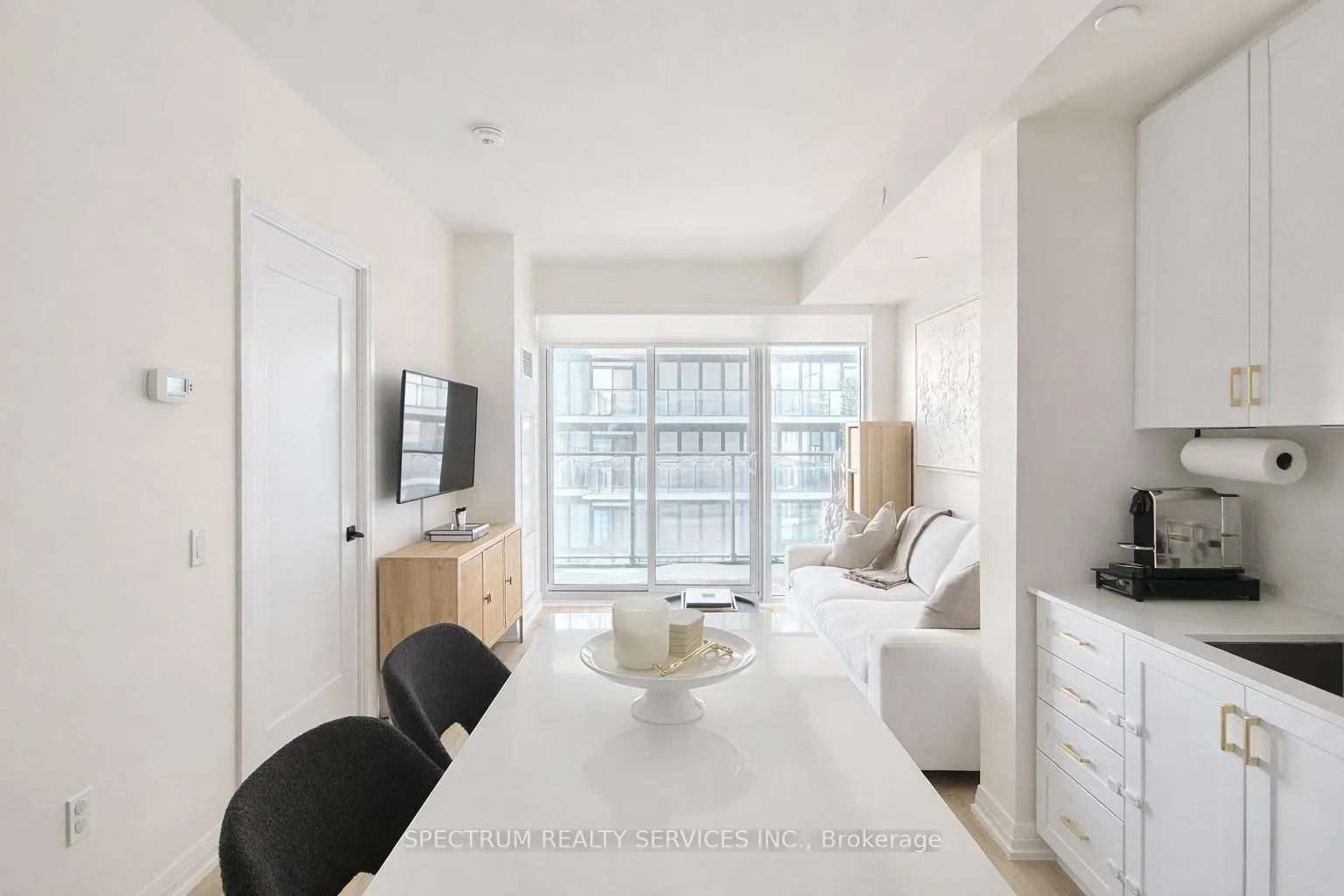 Photo 5 of Unit 907, 9000 Jane Street, Vaughan, Concord — HOMEH
