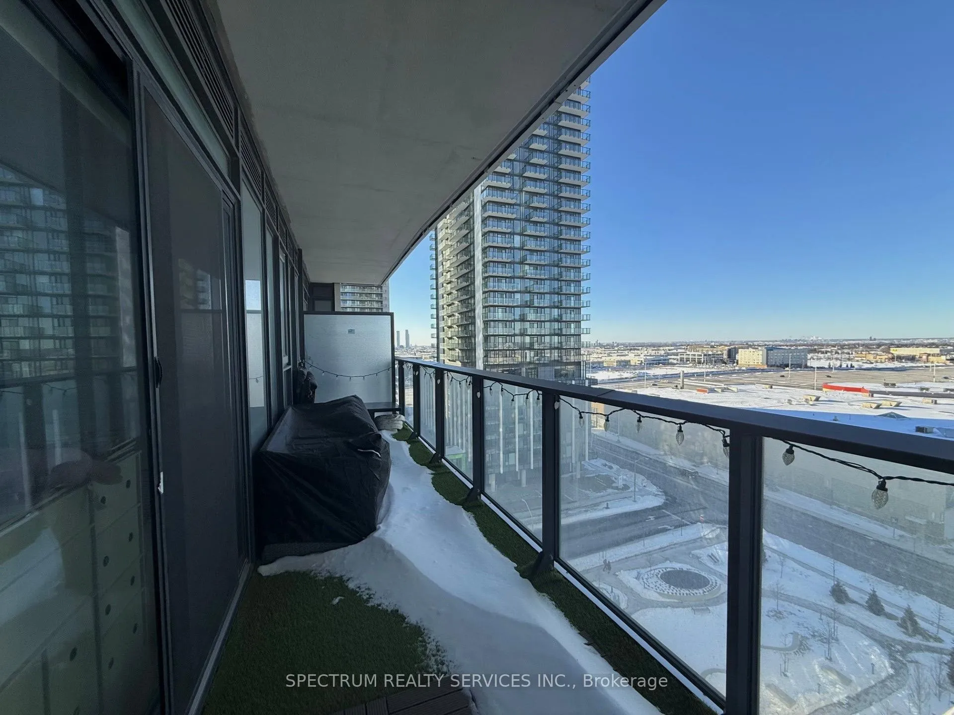 Photo 15 of Unit 907, 9000 Jane Street, Vaughan, Concord — HOMEH