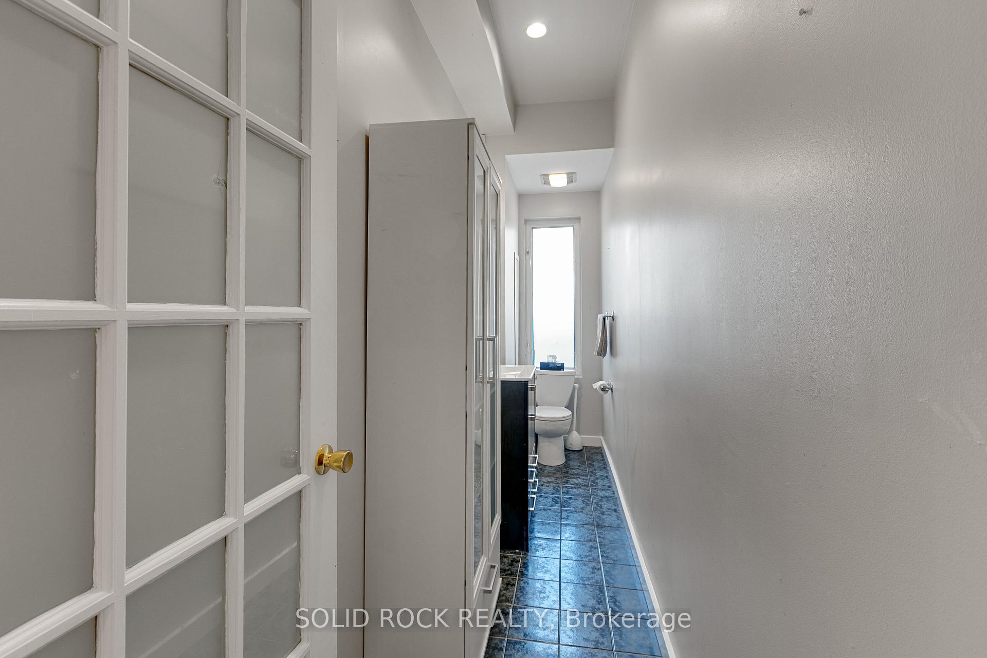 Photo 9 of 541 Besserer Street, Ottawa, Sandy Hill — HOMEH