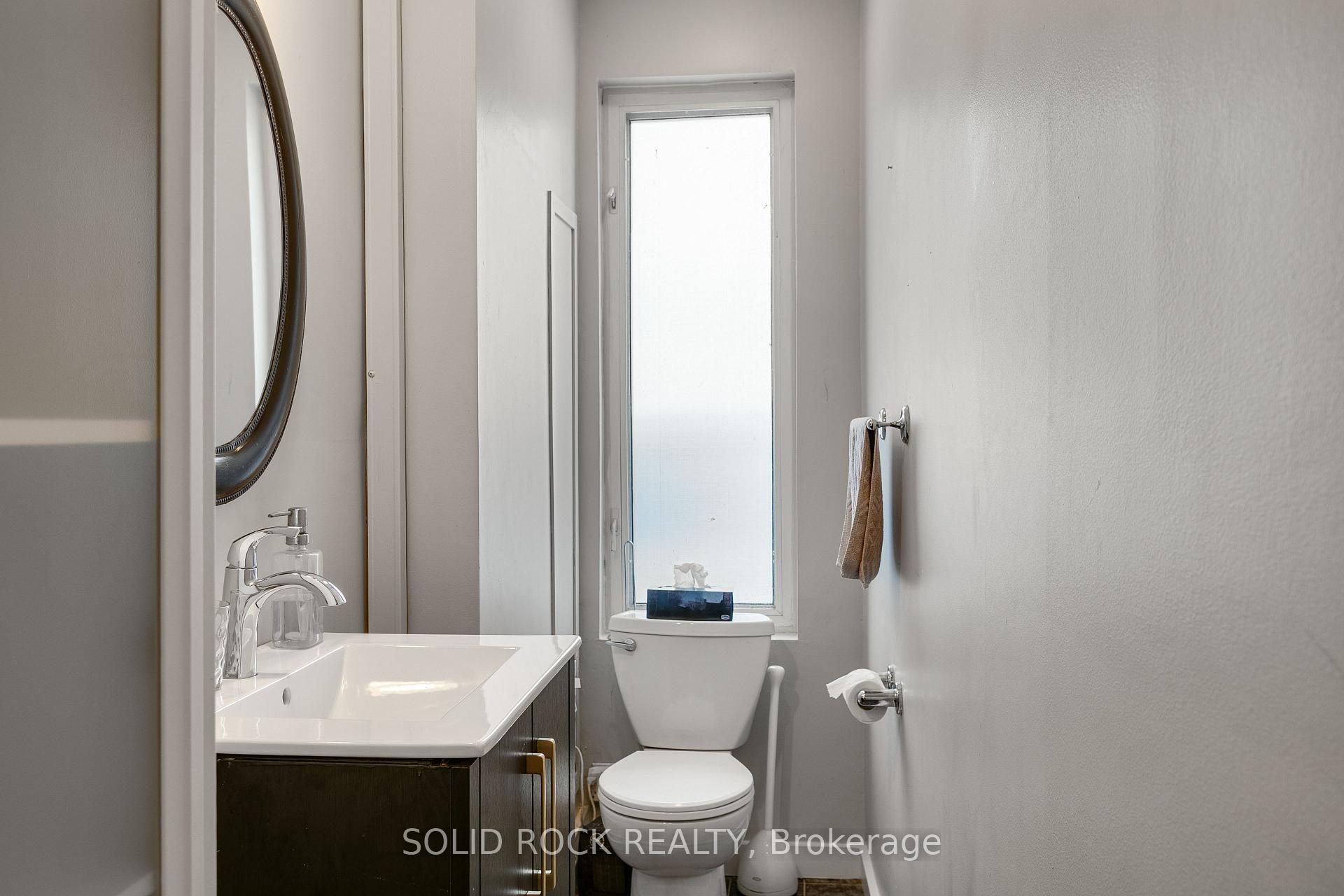Photo 10 of 541 Besserer Street, Ottawa, Sandy Hill — HOMEH