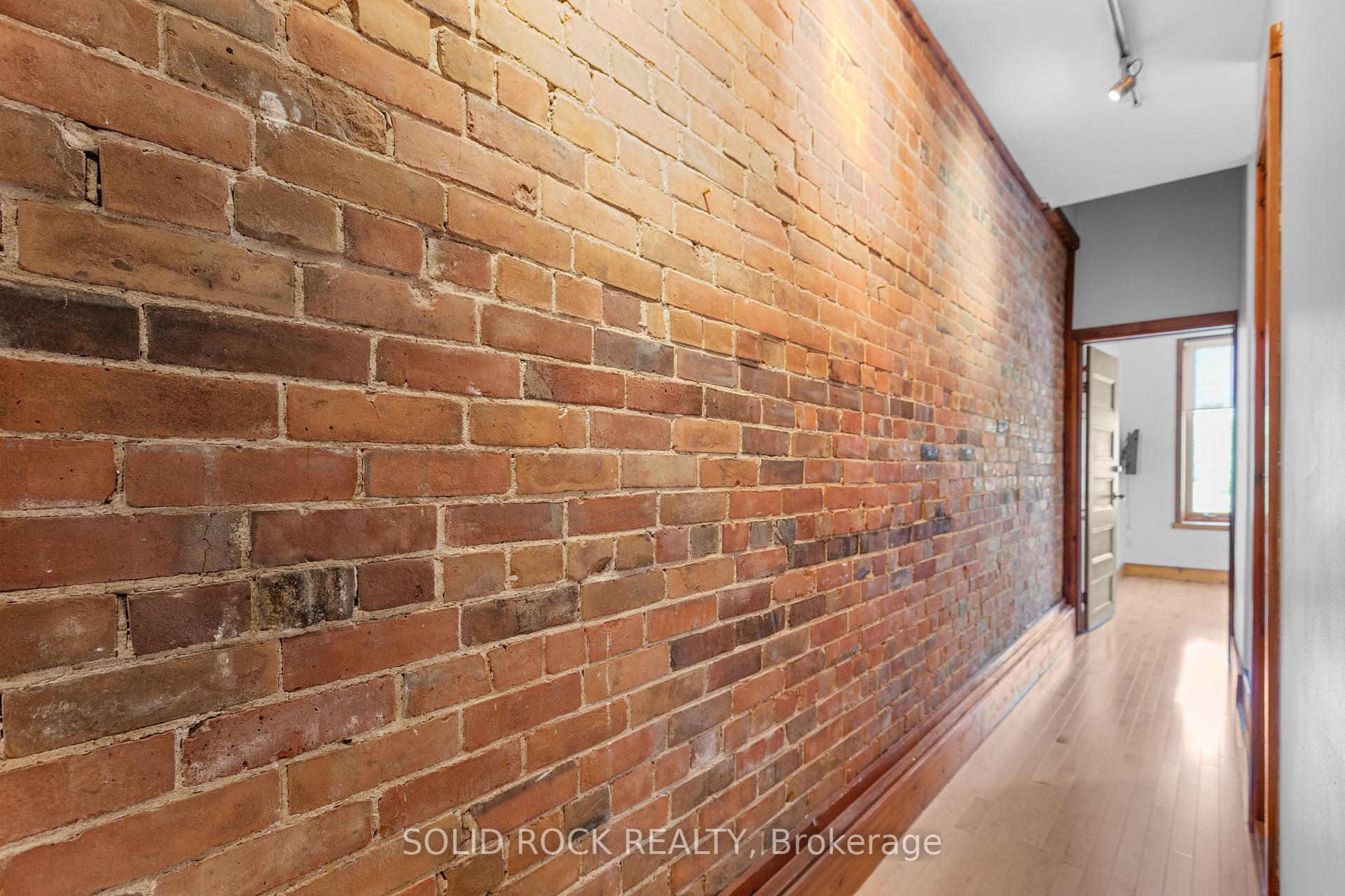 Photo 16 of 541 Besserer Street, Ottawa, Sandy Hill — HOMEH