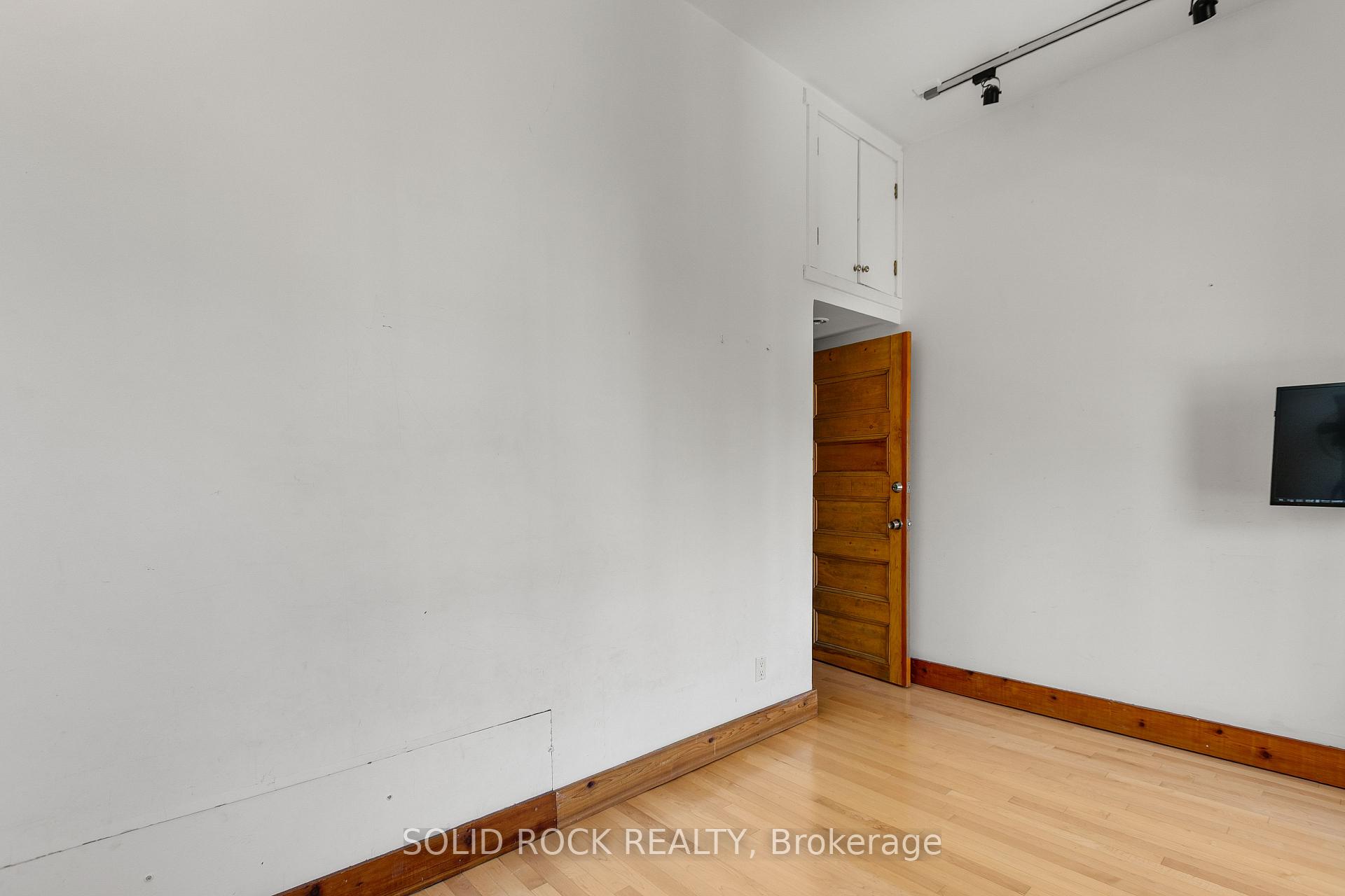Photo 18 of 541 Besserer Street, Ottawa, Sandy Hill — HOMEH