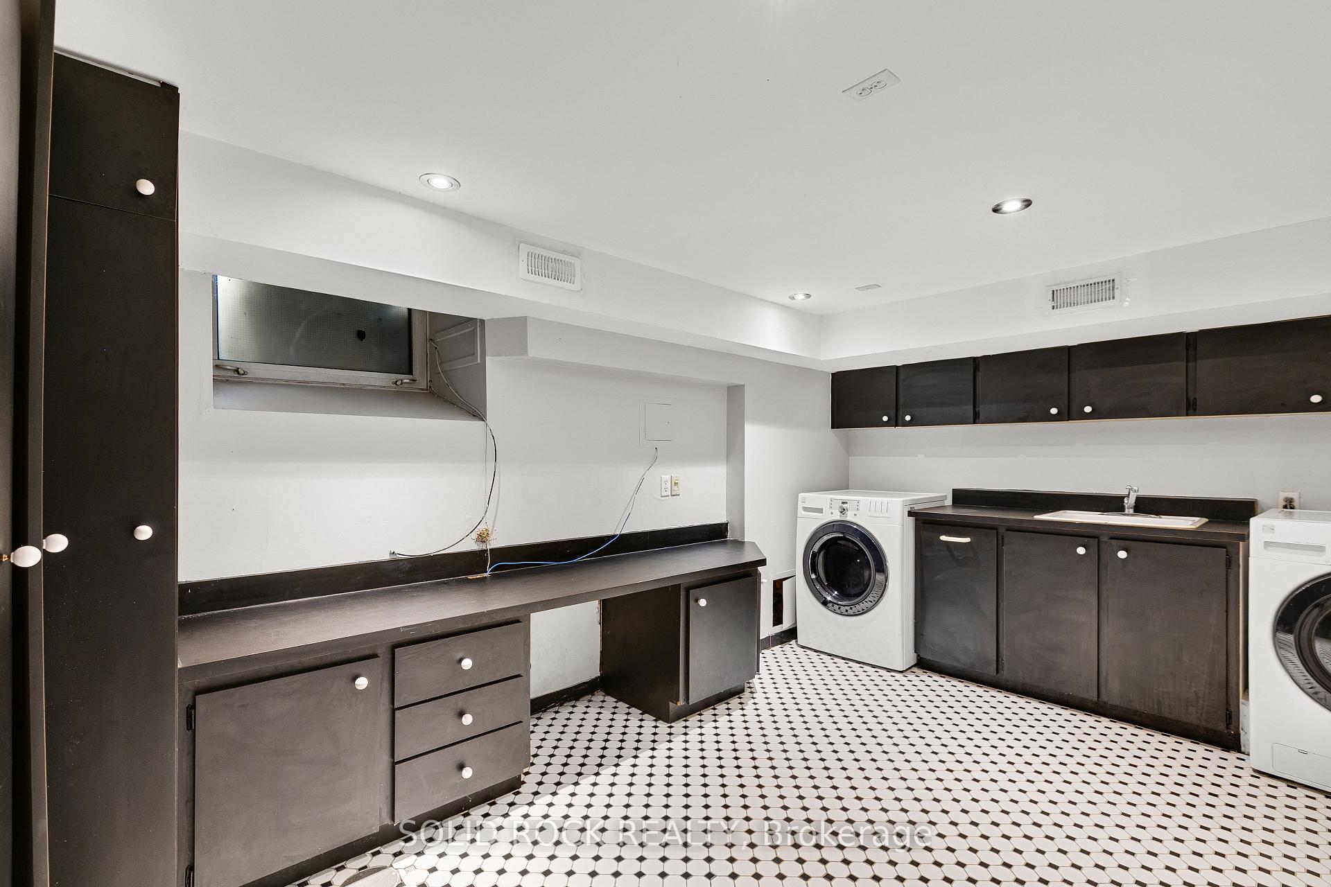 Photo 35 of 541 Besserer Street, Ottawa, Sandy Hill — HOMEH