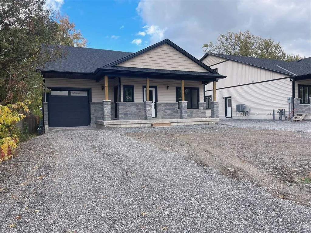 Photo 1 of Unit 2-UPPER LEVEL, 13 Valley Road, St. Catharines, Western Hill — HOMEH