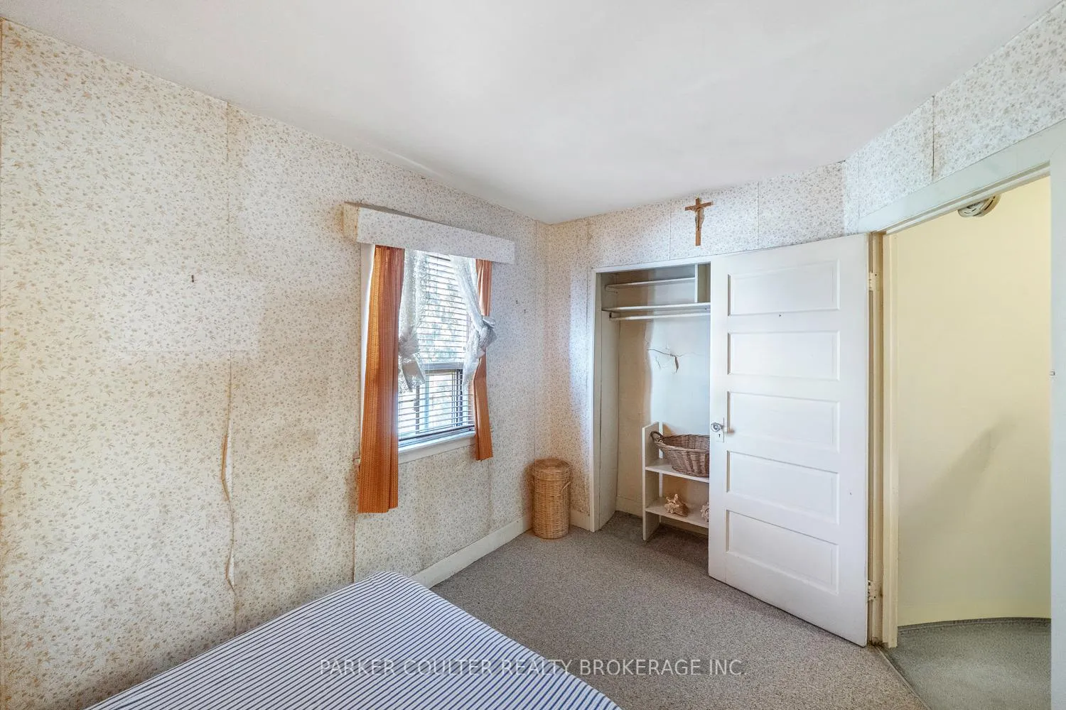Photo 13 of 26 Larchmount Avenue, Toronto, South Riverdale — HOMEH