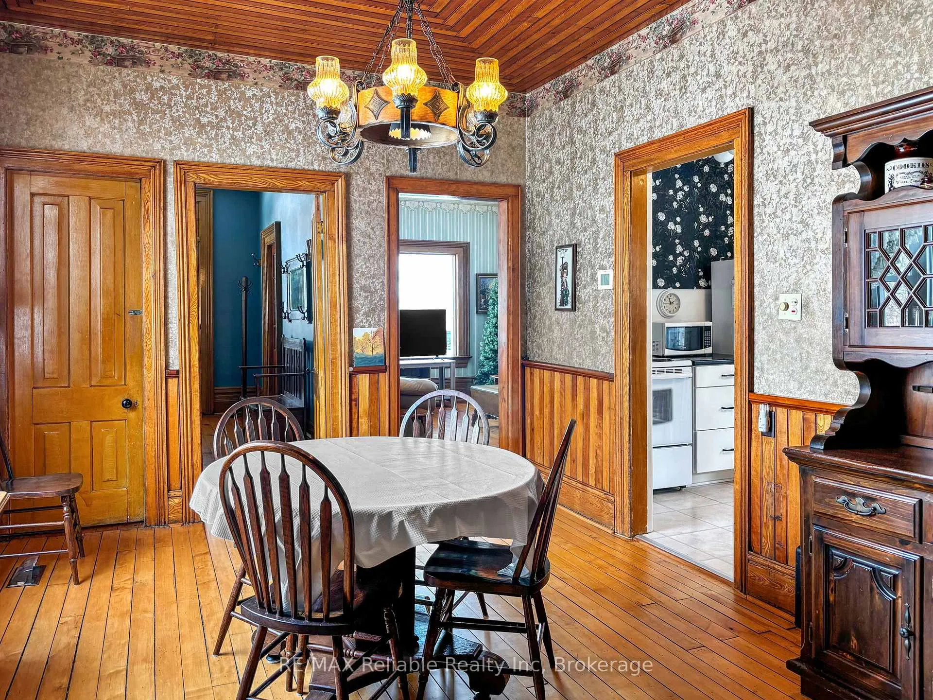 Photo 9 of 293 Drummond Street, North Huron, Blyth — HOMEH