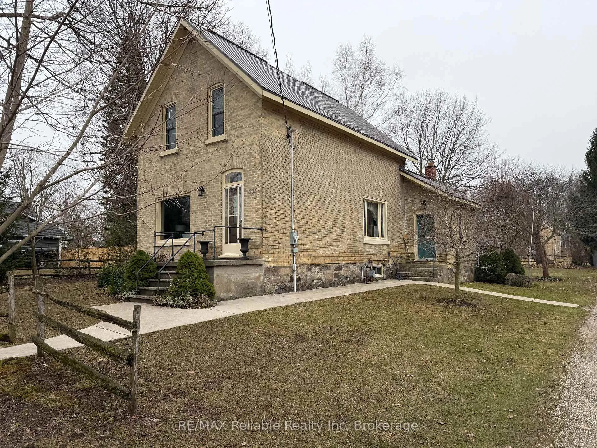 Photo 1 of 293 Drummond Street, North Huron, Blyth — HOMEH