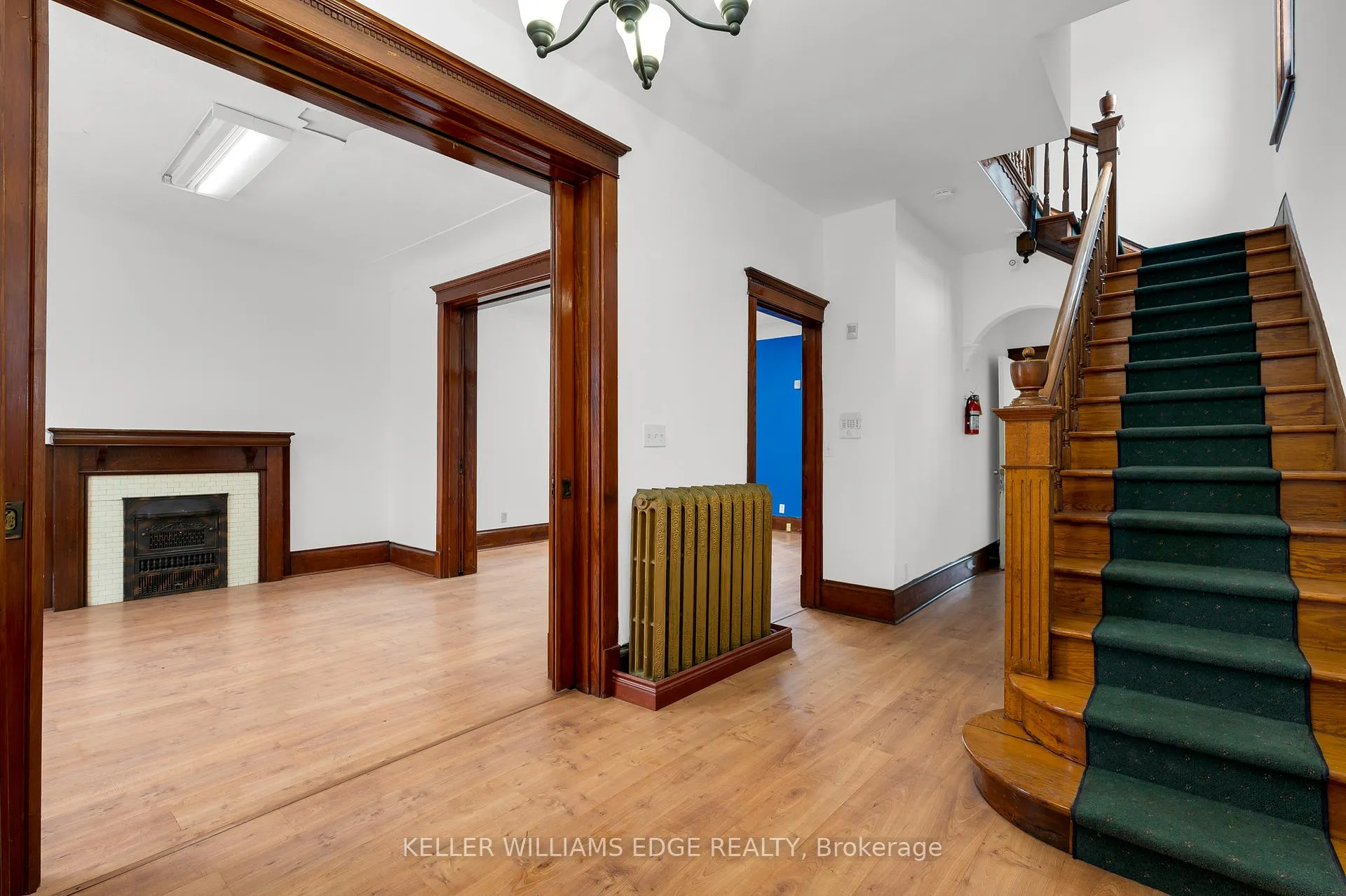 Photo 2 of Unit Room 3, 760 King Street E, Hamilton, Gibson — HOMEH