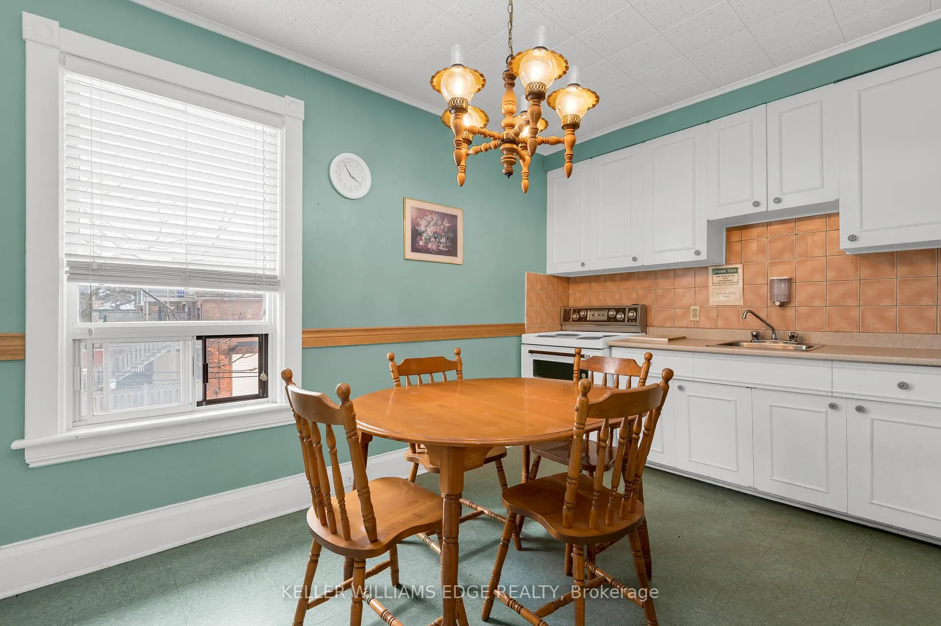 Photo 8 of Unit Room 3, 760 King Street E, Hamilton, Gibson — HOMEH