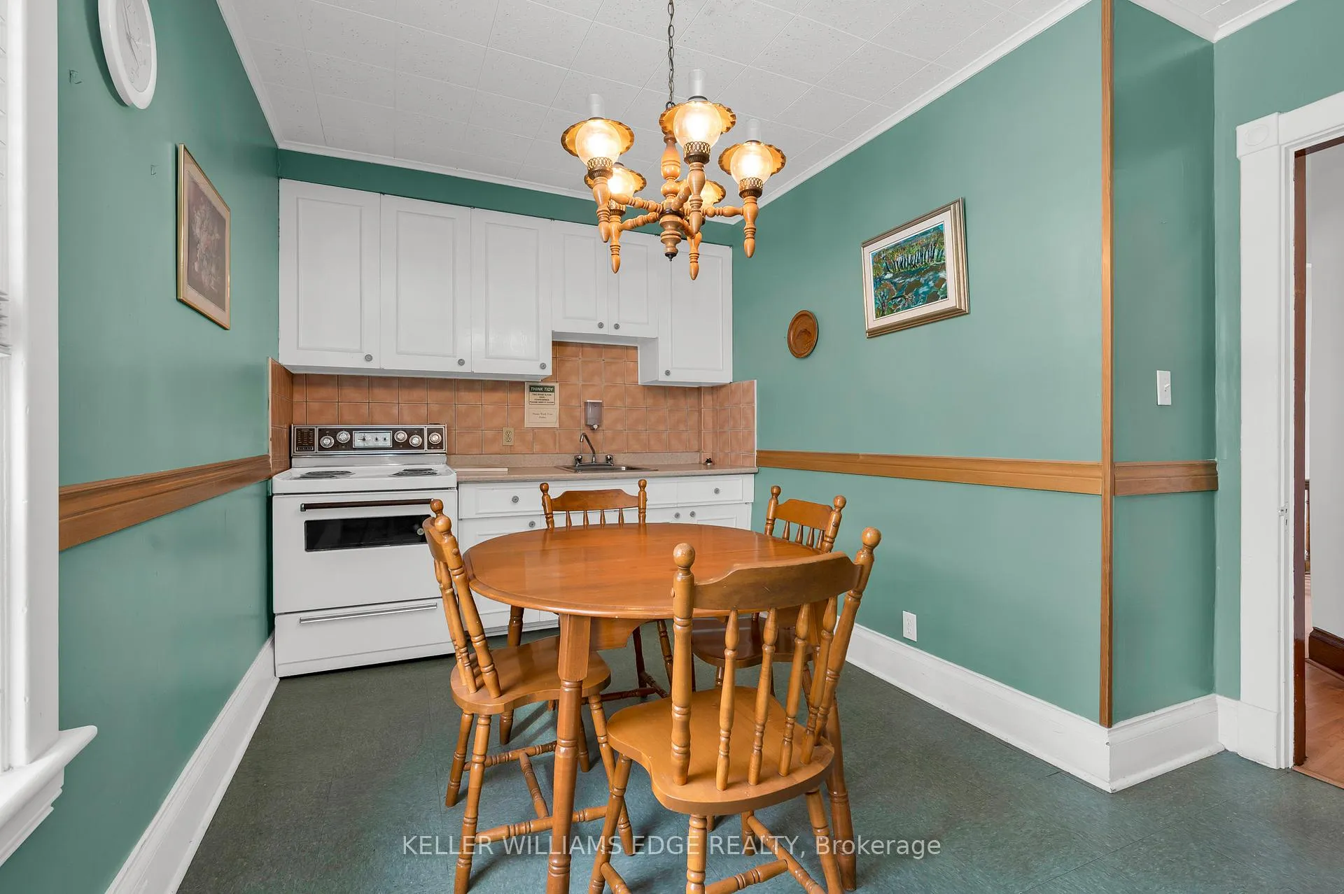 Photo 10 of Unit Room 3, 760 King Street E, Hamilton, Gibson — HOMEH