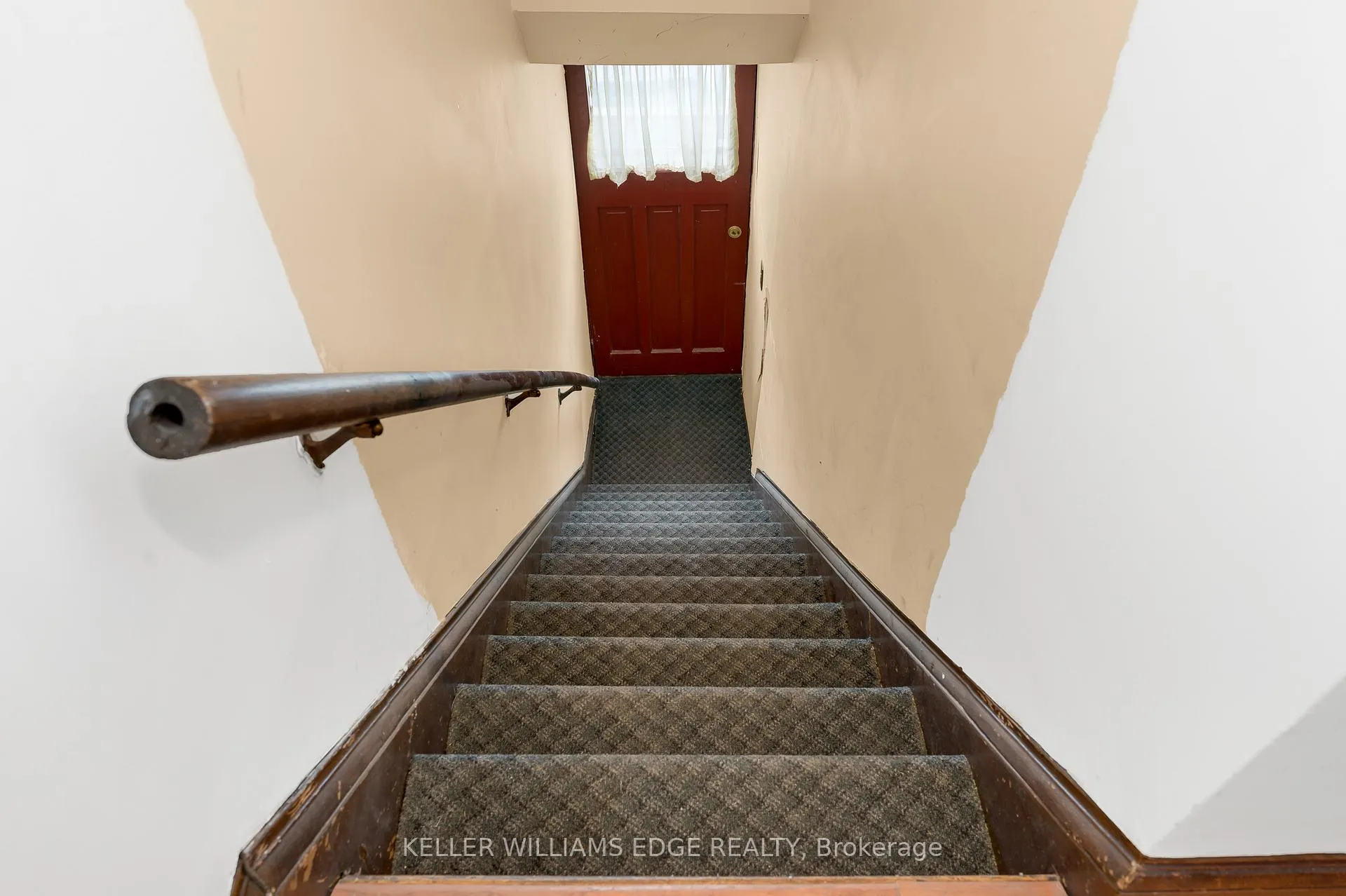Photo 11 of Unit Room 3, 760 King Street E, Hamilton, Gibson — HOMEH