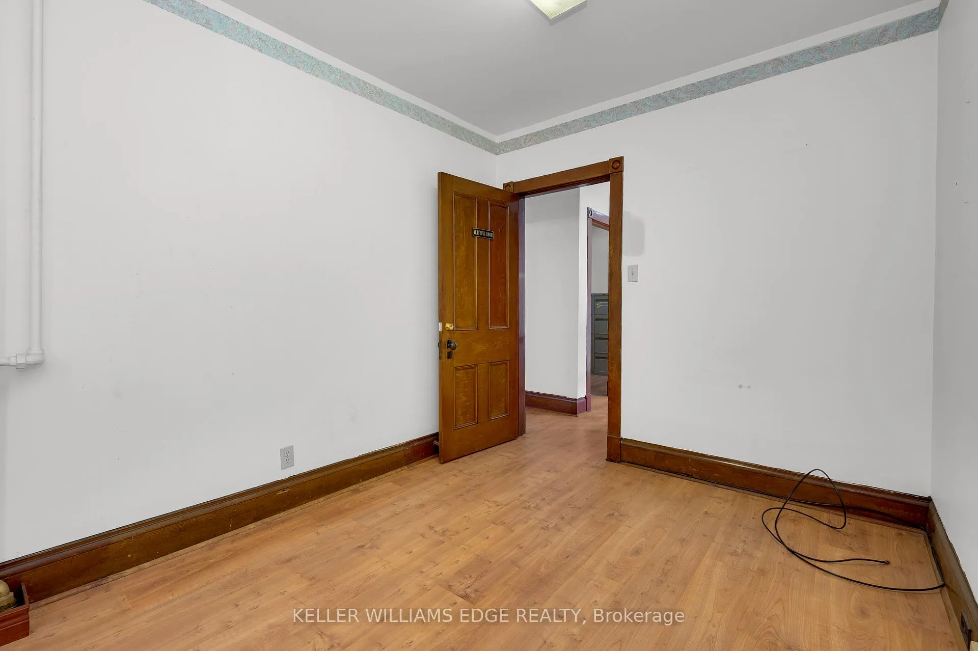Photo 12 of Unit Room 3, 760 King Street E, Hamilton, Gibson — HOMEH