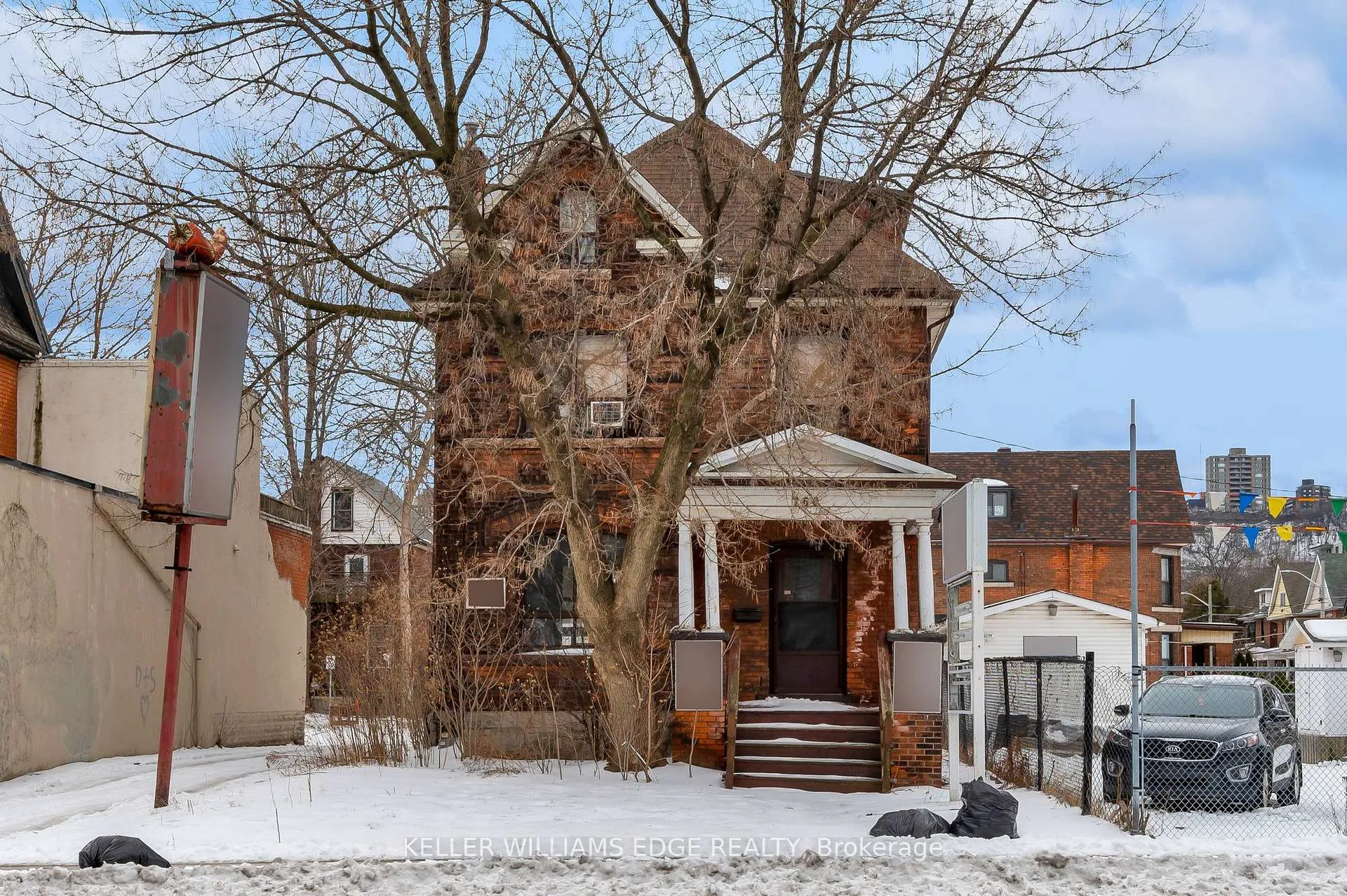 Photo 13 of Unit Room 3, 760 King Street E, Hamilton, Gibson — HOMEH
