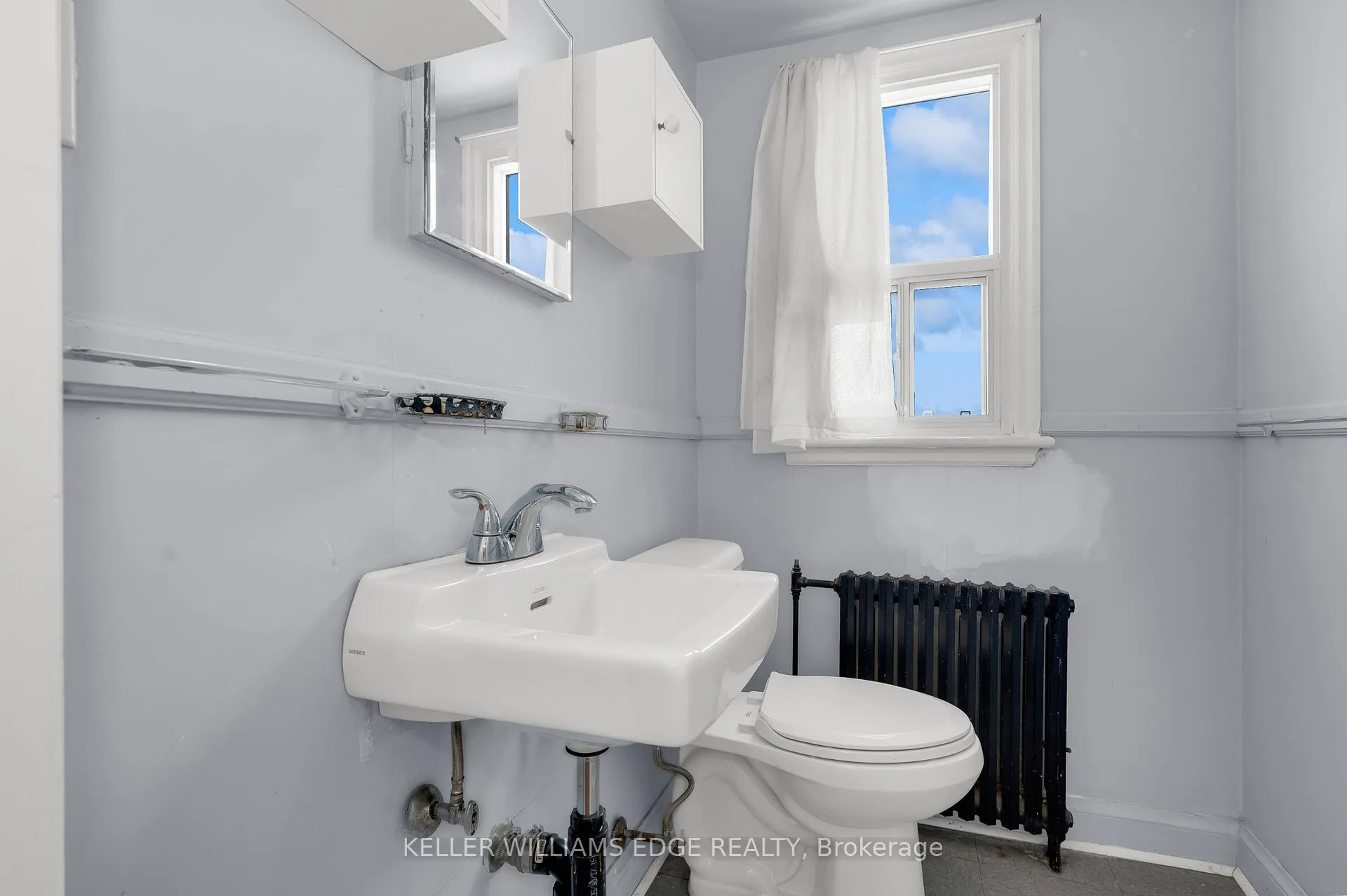 Photo 15 of Unit Room 3, 760 King Street E, Hamilton, Gibson — HOMEH