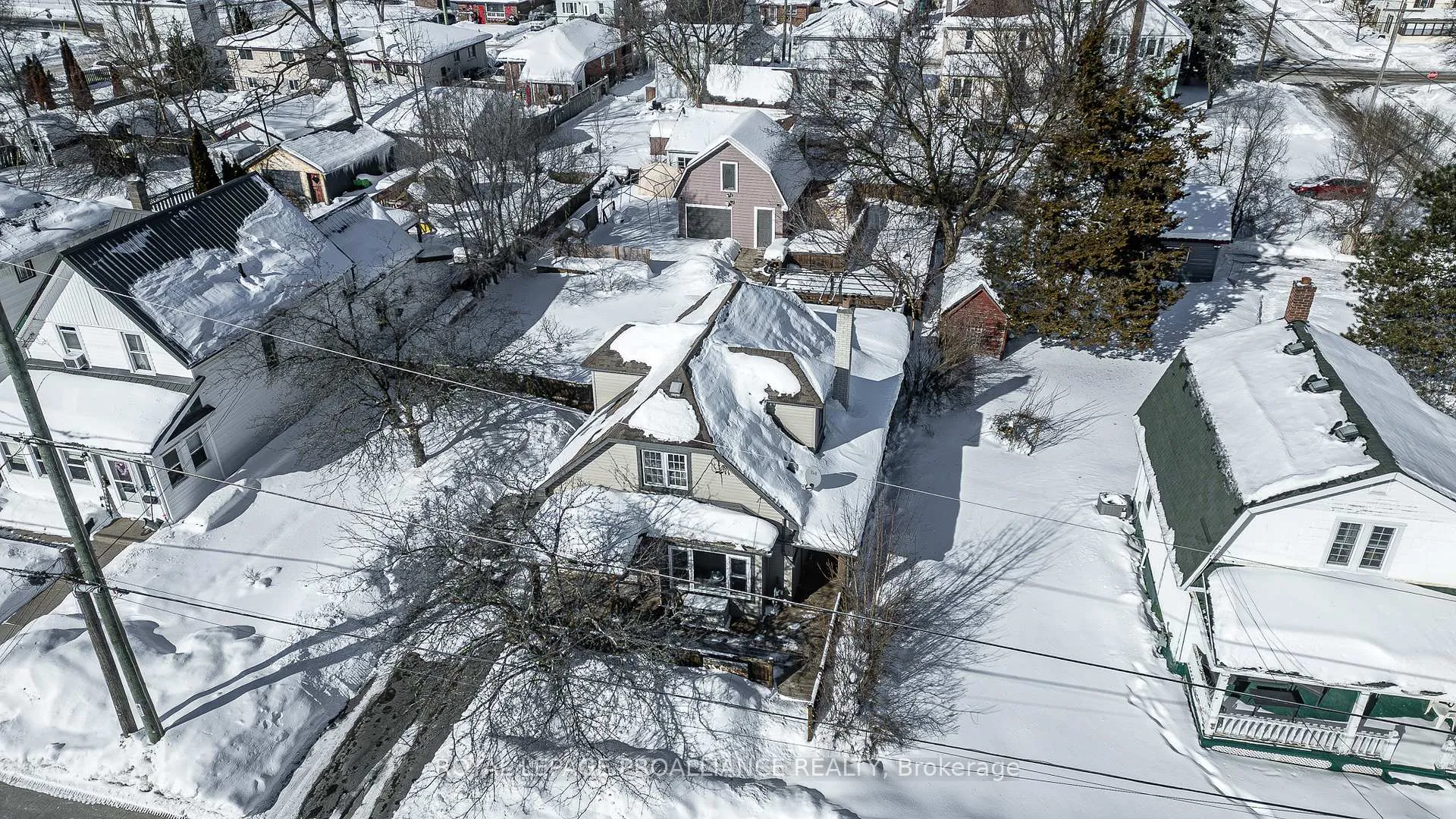 Photo 2 of 146 Creswell Drive, Quinte West, Trenton Ward — HOMEH