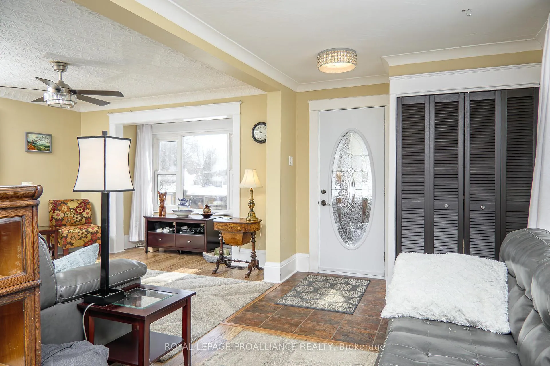 Photo 5 of 146 Creswell Drive, Quinte West, Trenton Ward — HOMEH